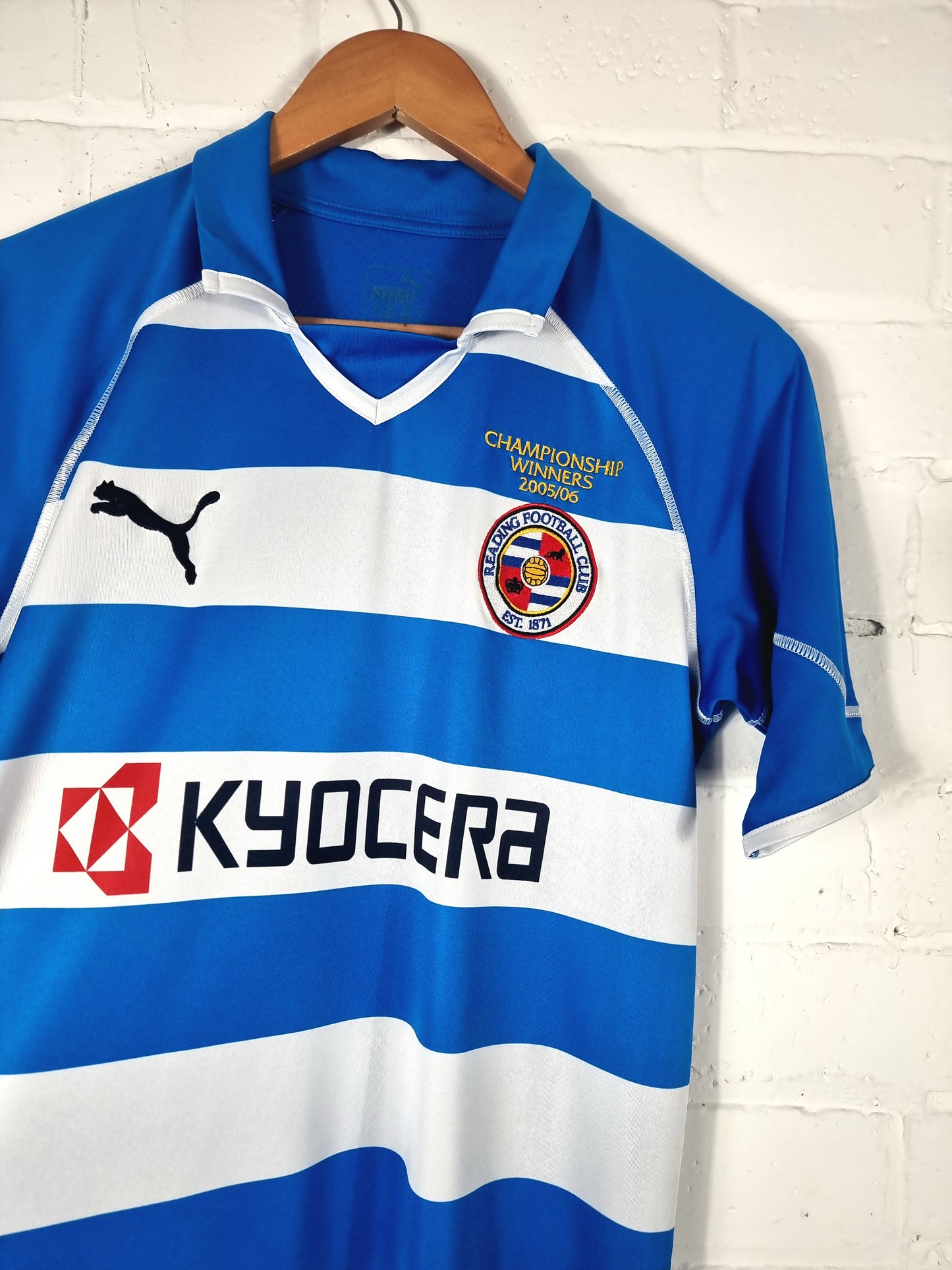 Puma Reading 2005/06 Home Shirt Medium