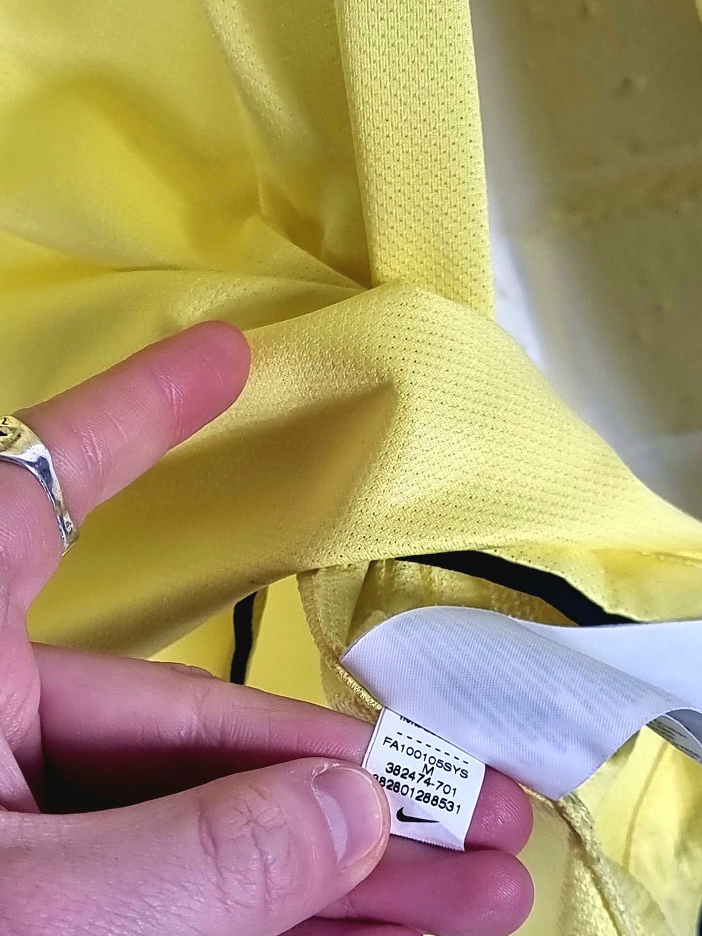 Nike Manchester United 2010/11 Long Sleeve Shirt Medium