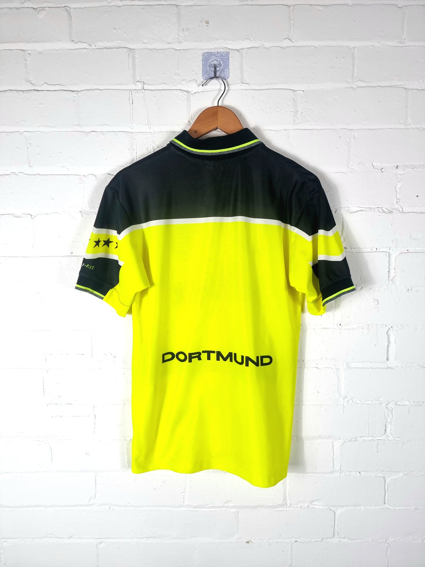 Nike Borussia Dortmund 1997/98 Home Shirt Small