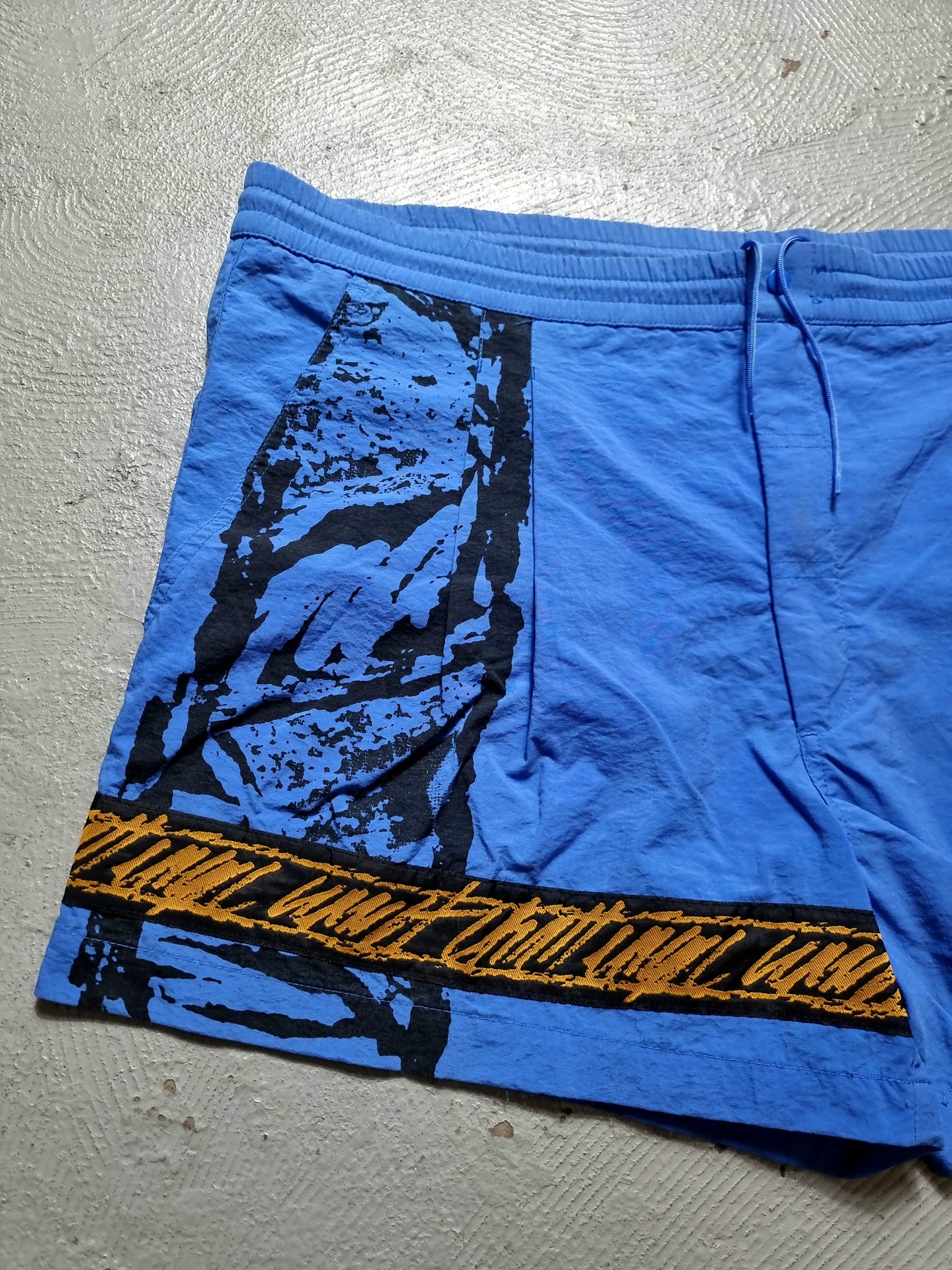 Nike 1990s Vintage Challenge Court Tennis Shorts Large