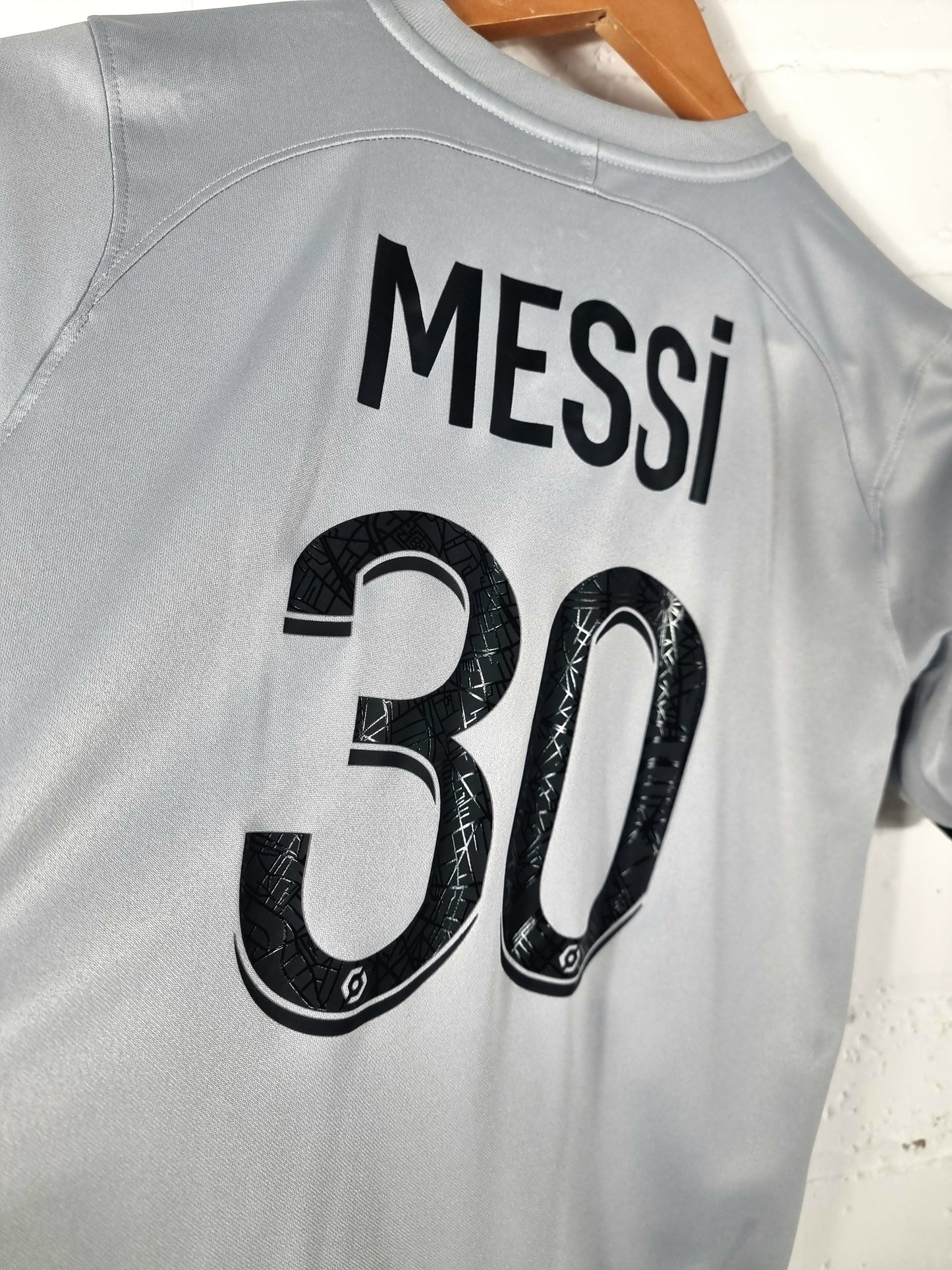 Nike Jordan PSG 2022/23 'Messi 30' Away Shirt Youth Large