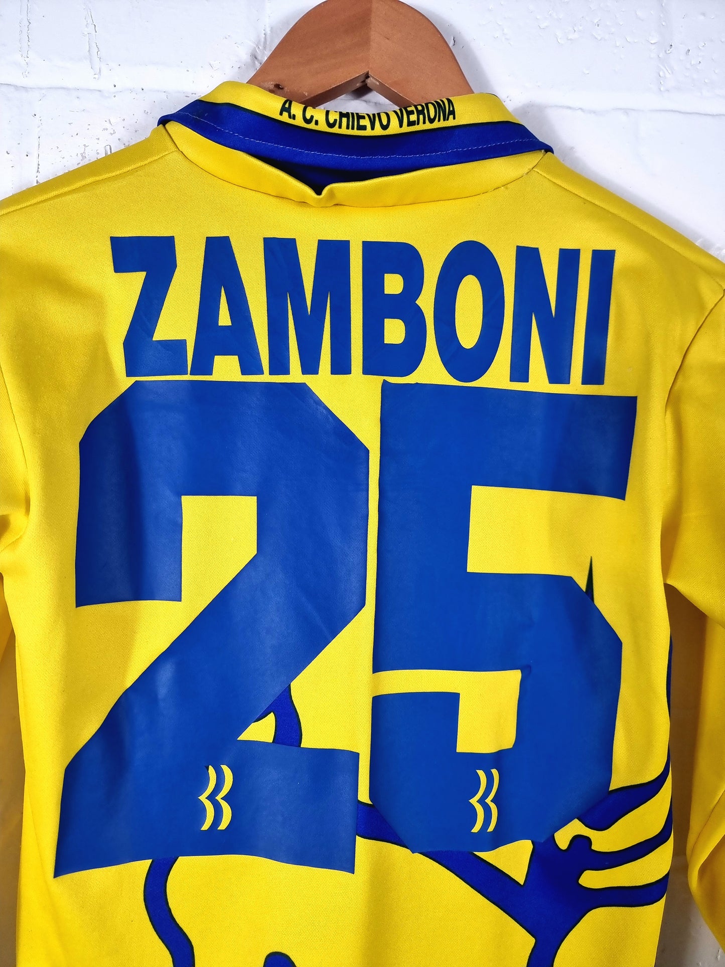 Biemme Chievo Verona 1995/96 'Zamboni 25' Long Sleeve Home Shirt Youth Large