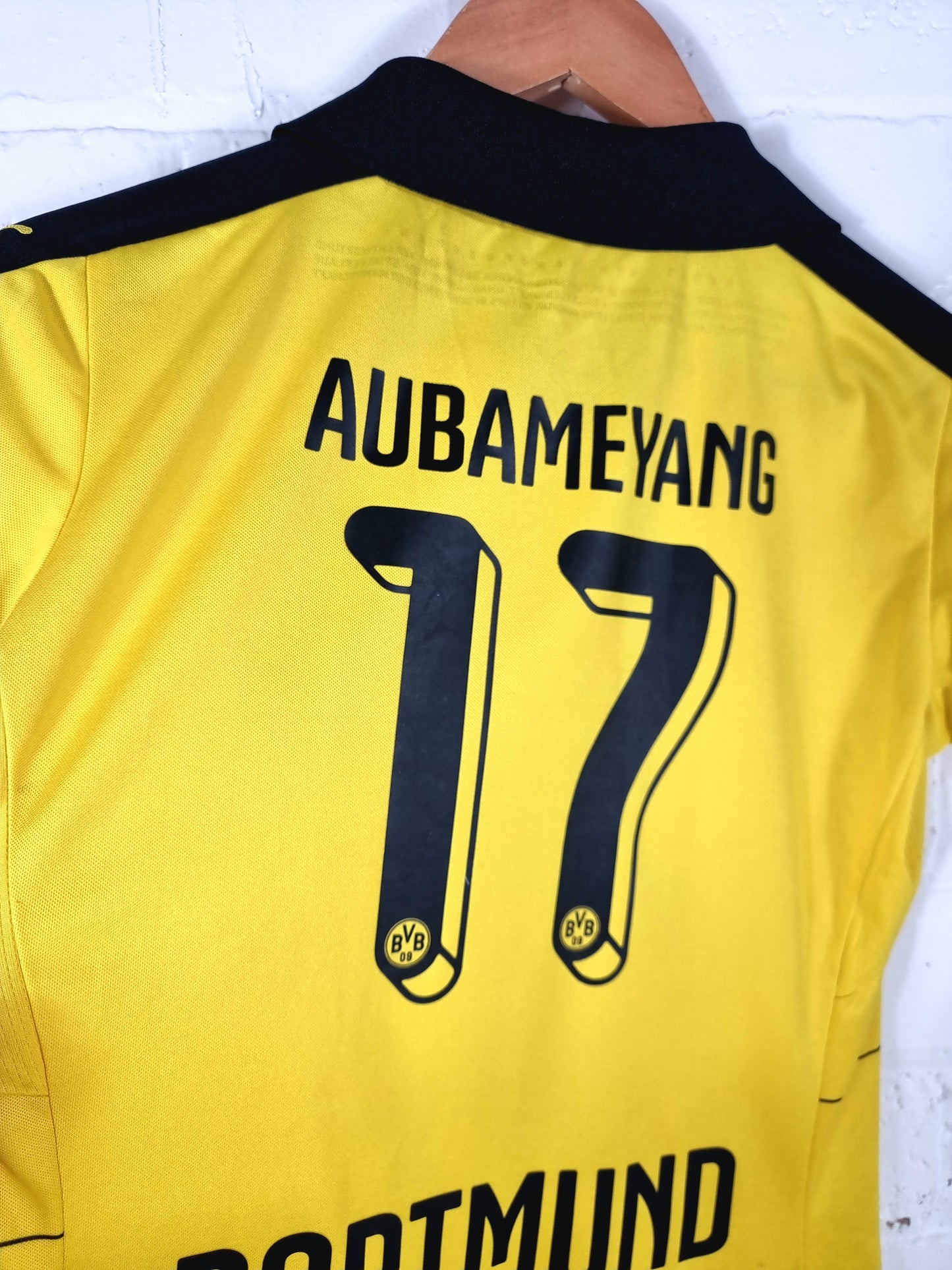 Puma Borussia Dortmund 2015/16 'Aubameyang 17' Women's Home Shirt Small
