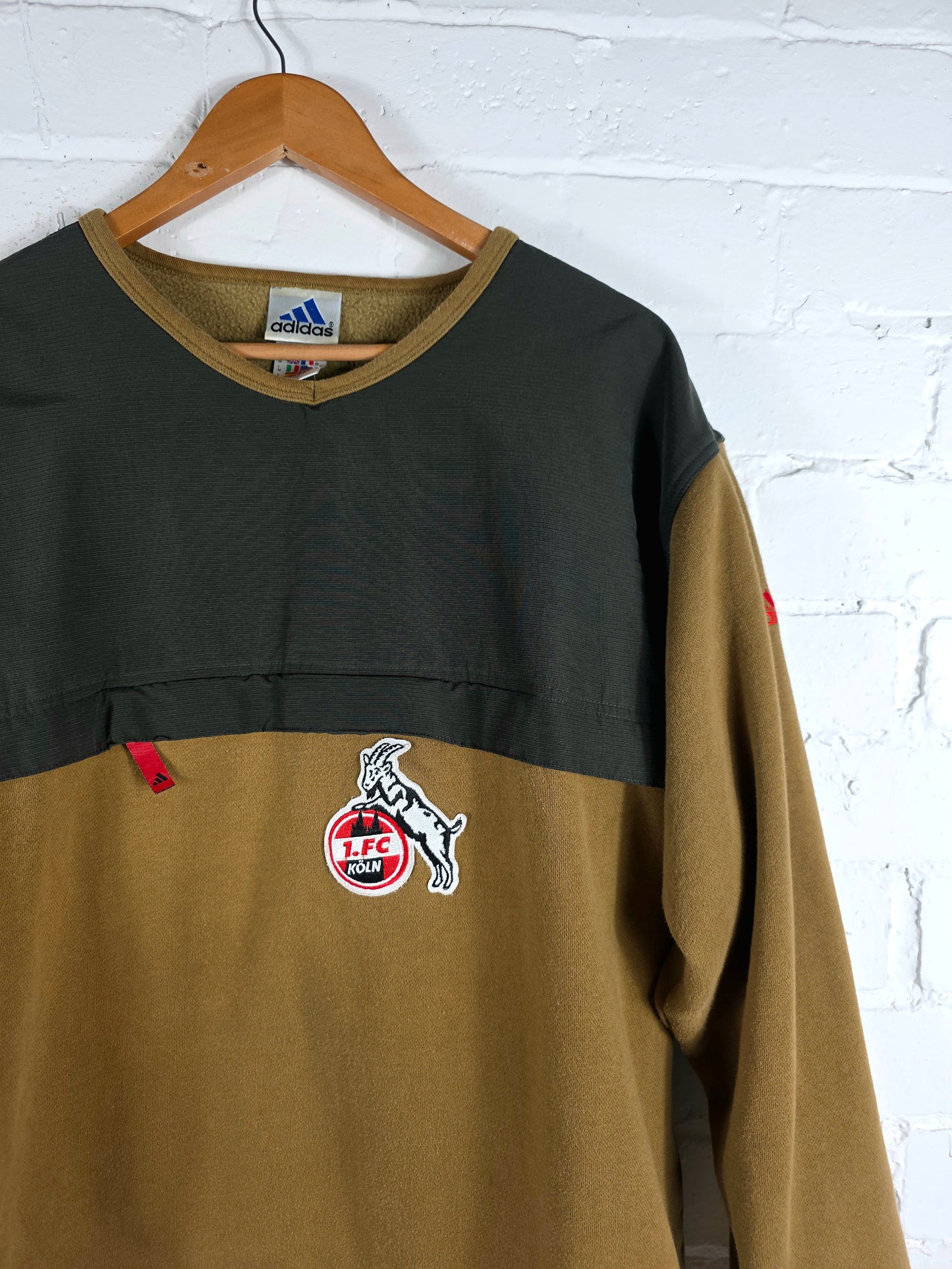 Adidas 1990s Technical Sweatshirt Medium