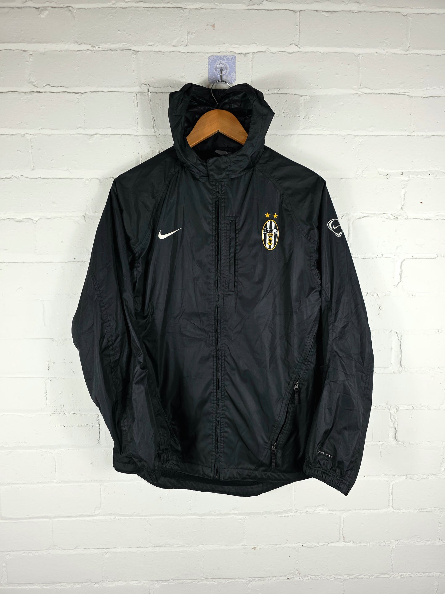 Nike Juventus 2004/05 Hooded Rain Jacket Small
