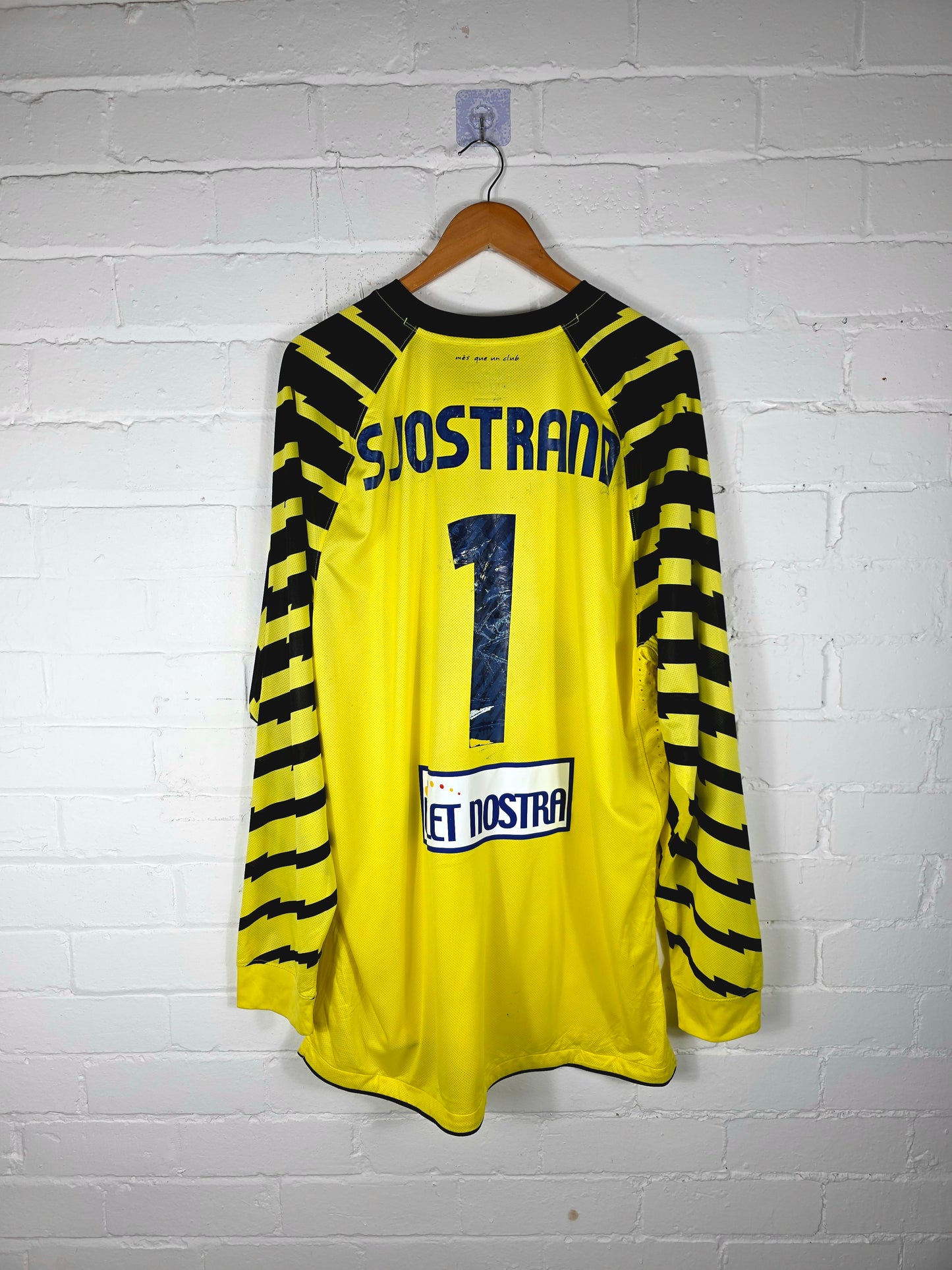Nike Barcelona 2010/11 'Sjostrand 1' Long Sleeve Match Issue Handball Goalkeeper Shirt XXL