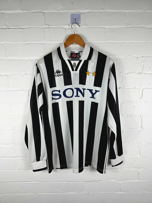 Kappa Juventus 1995/97 Long Sleeve Home Shirt Medium