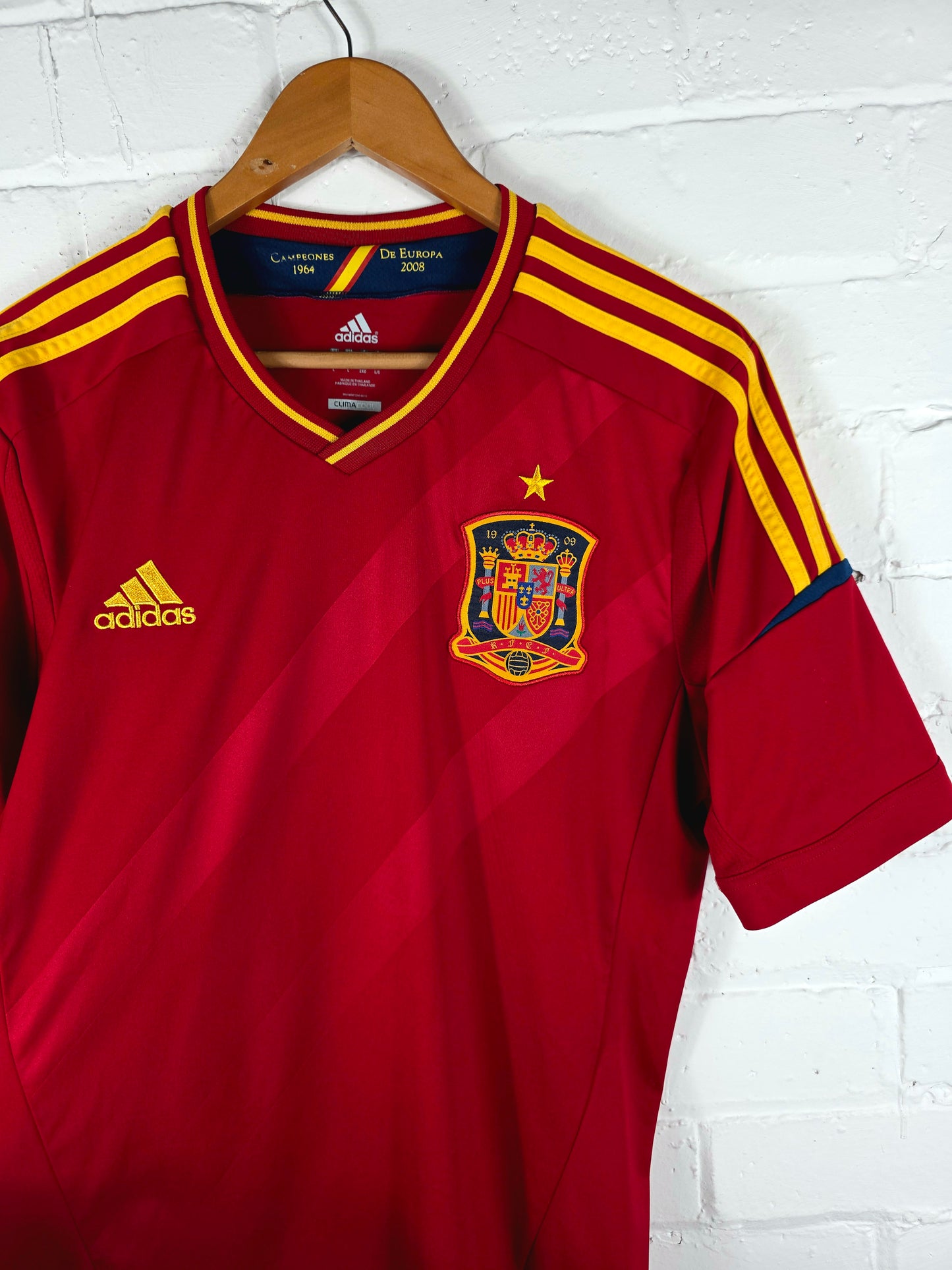 Adidas Spain 2012/13 Home Shirt Large