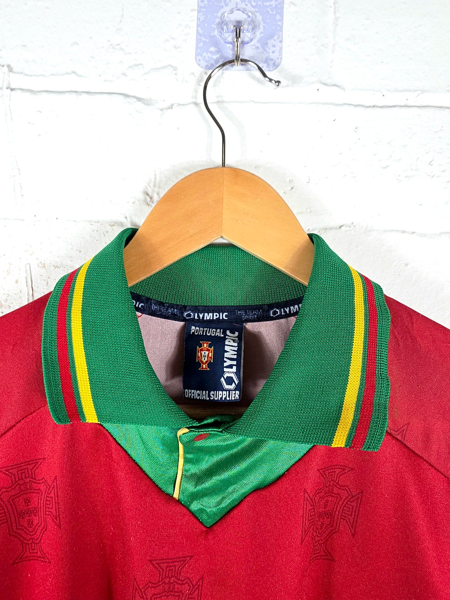 Olympic Portugal 1995/96 Home Shirt Large