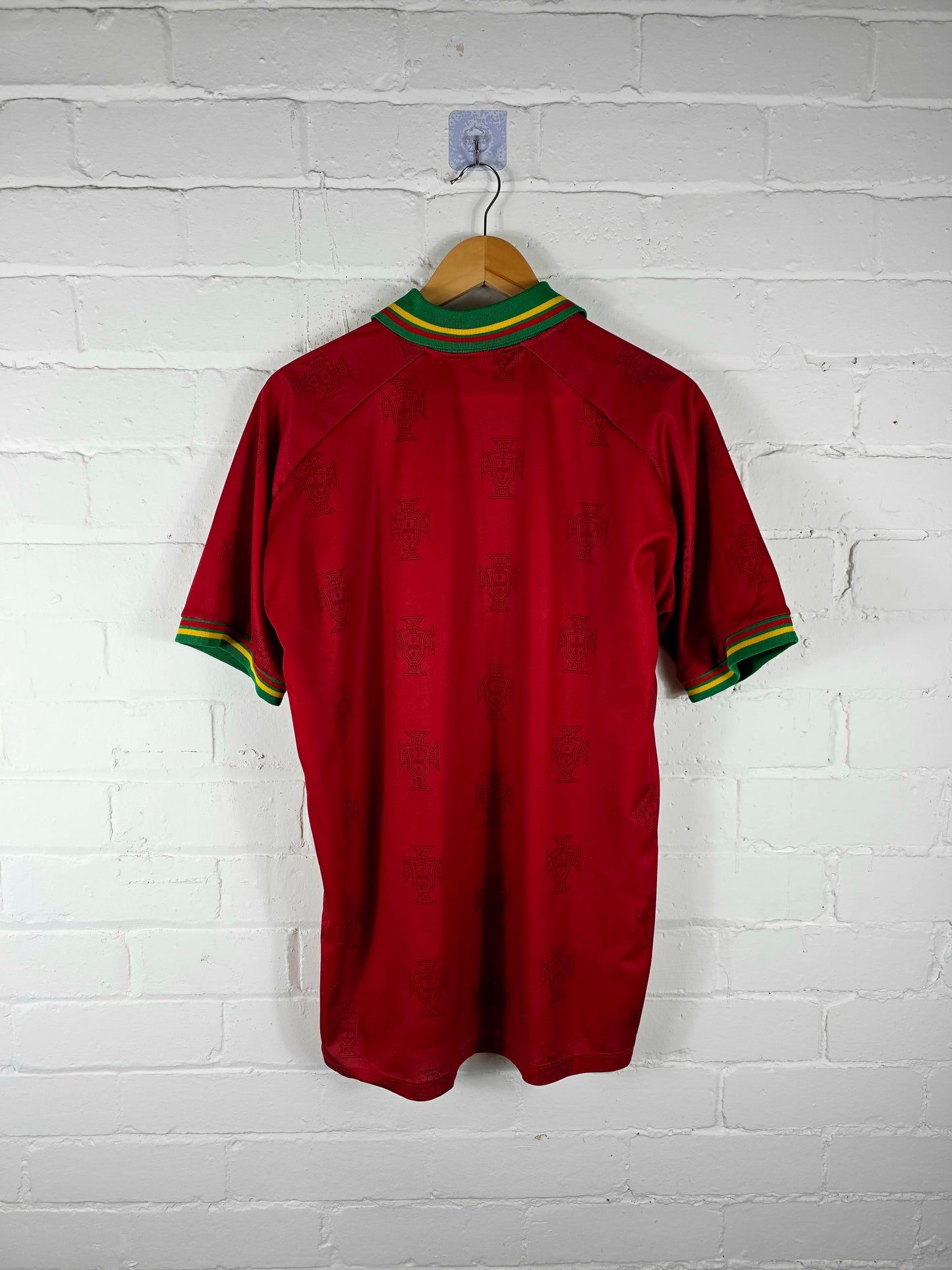 Olympic Portugal 1995/96 Home Shirt Large