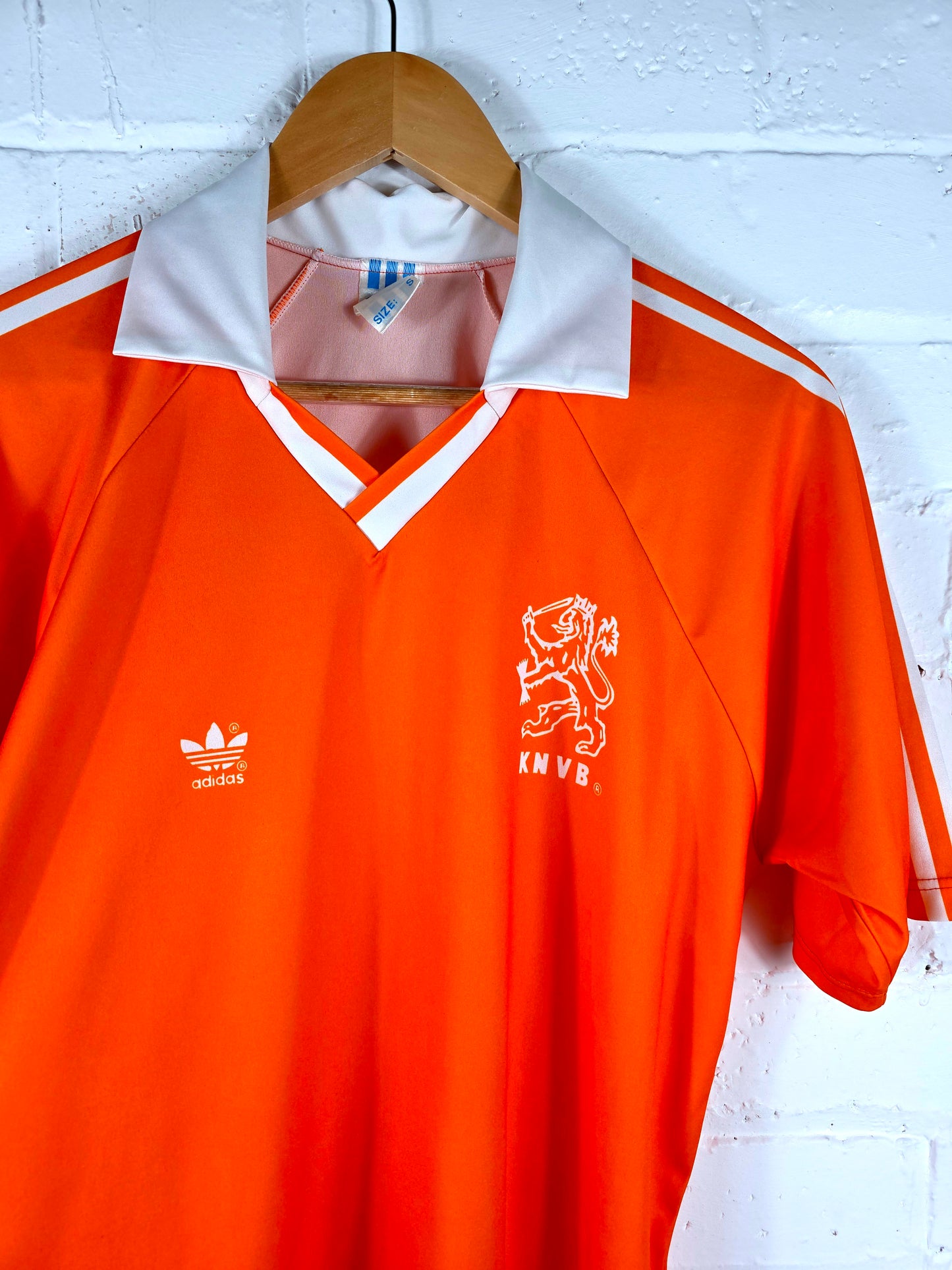 Adidas Holland 1990/92 Home Shirt Small
