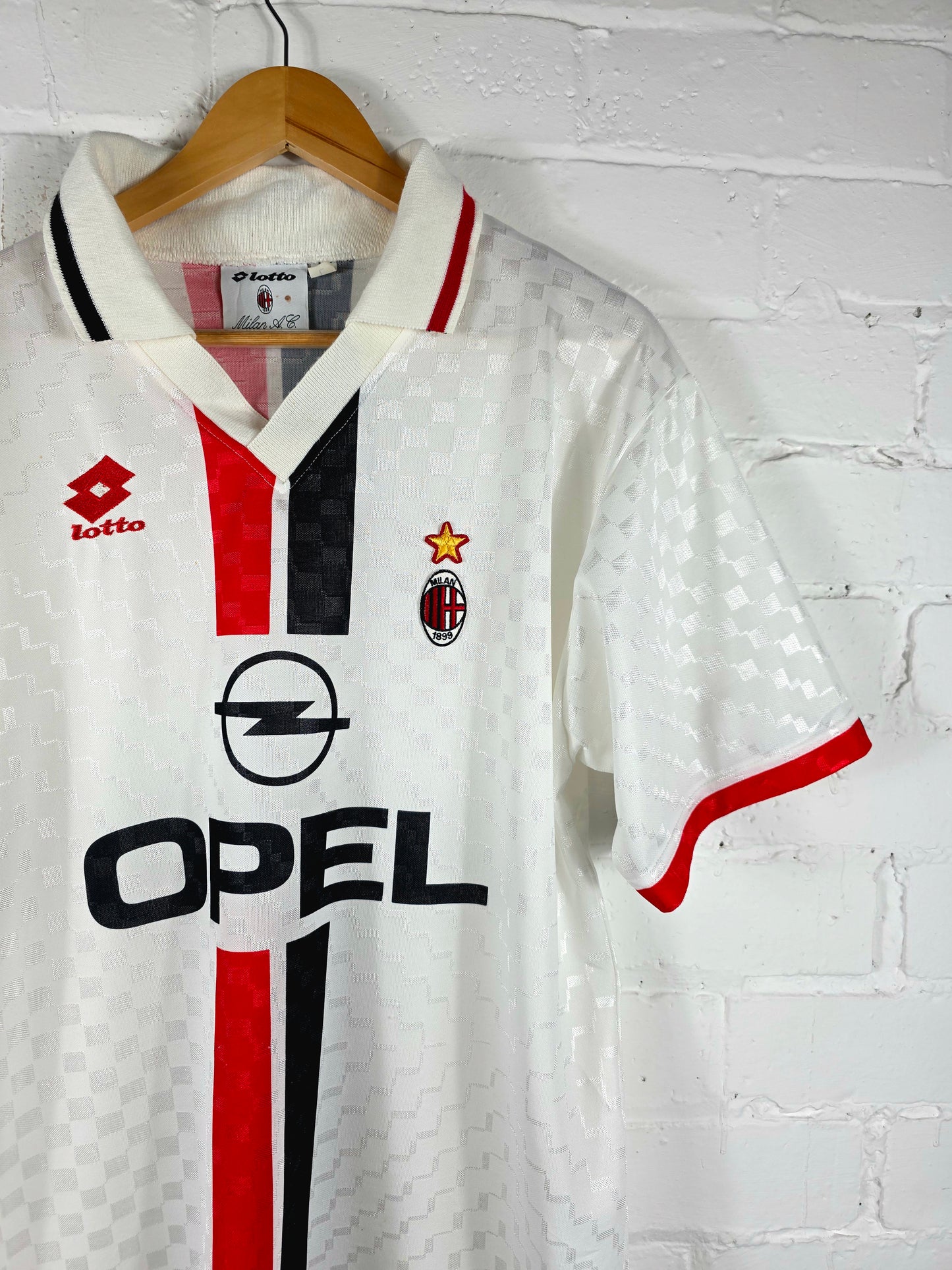 Lotto AC Milan 1995/96 Away Shirt Large