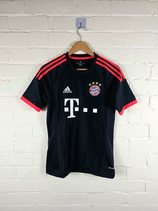 Adidas Bayern Munich 2015/16 Third Shirt XS