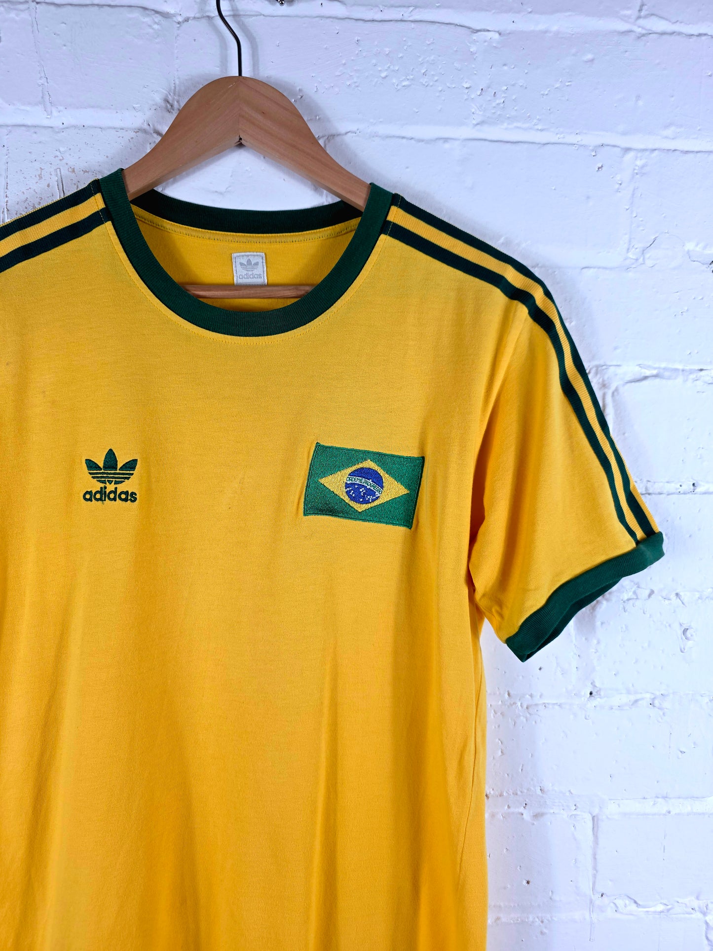 Adidas Originals Brazil 2005/06 T-Shirt Small