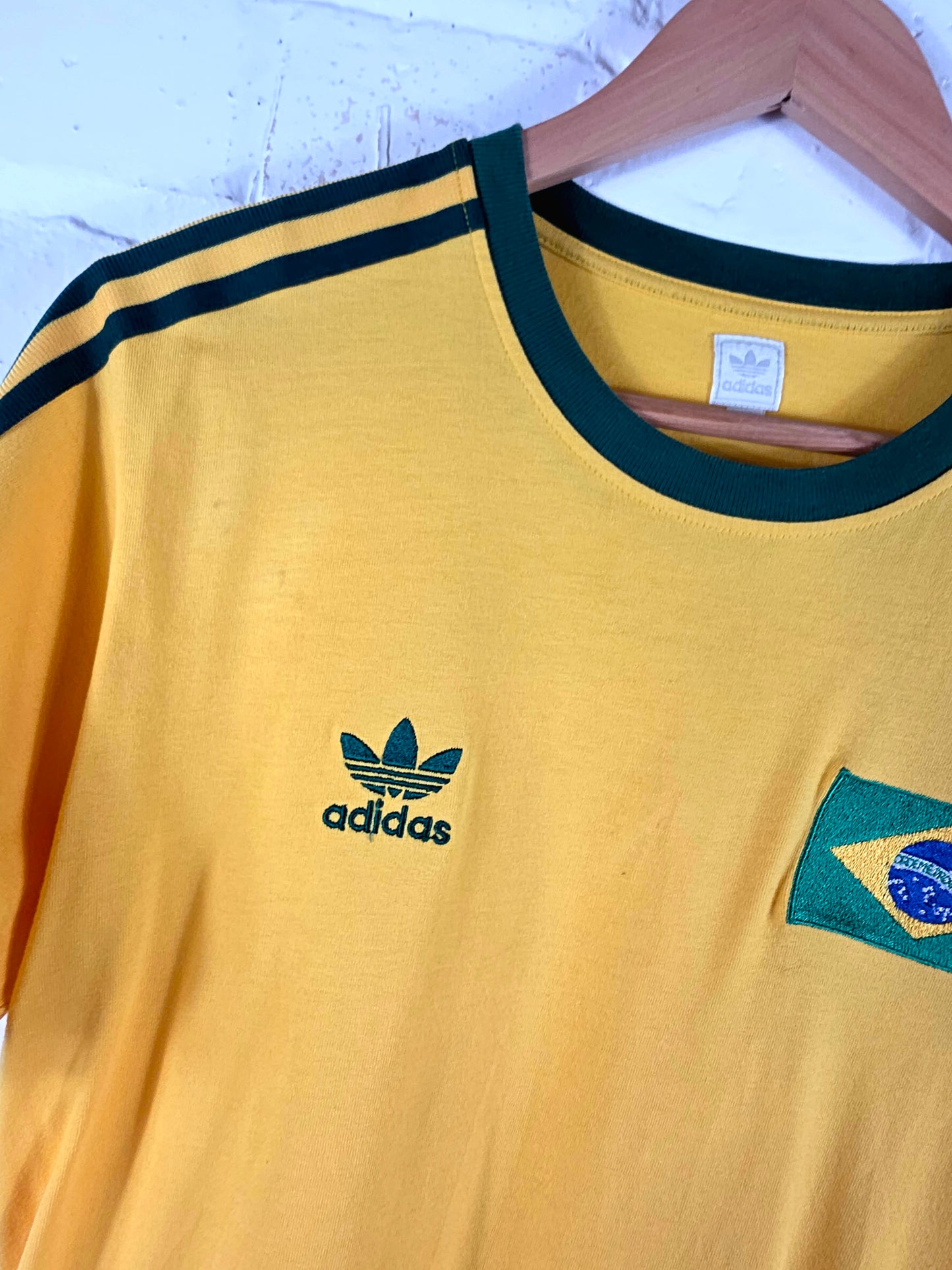 Adidas Originals Brazil 2005/06 T-Shirt Small