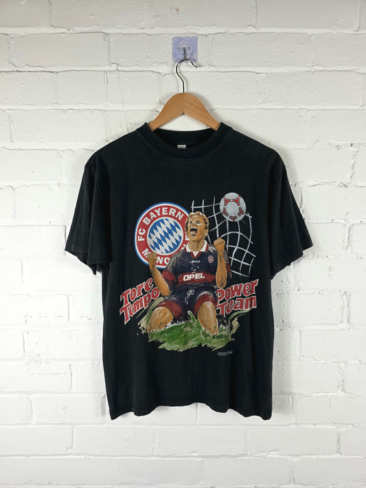 Bayern Munich 1997 Graphic Cotton T-Shirt Small