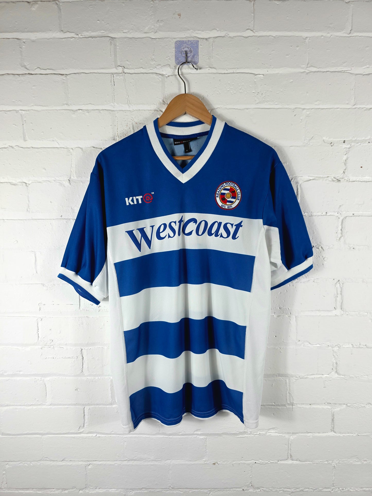 Kit Reading 2001/03 Home Shirt Medium