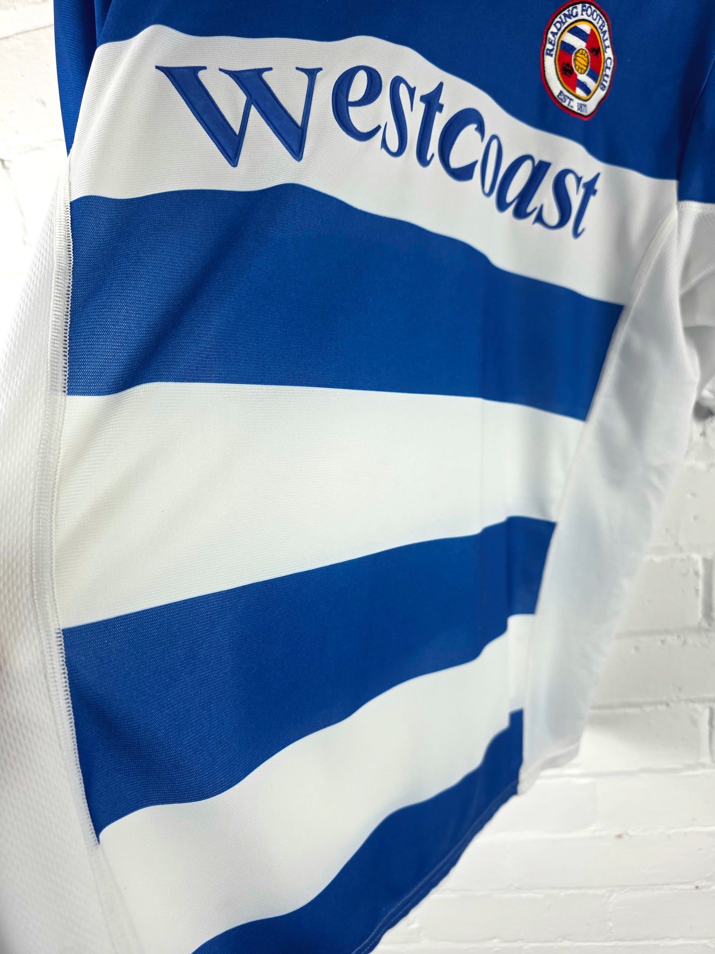 Kit Reading 2001/03 Home Shirt Medium