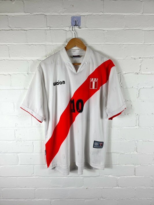Walon Peru 2004/06 '10 (Palacios)' Home Shirt Large