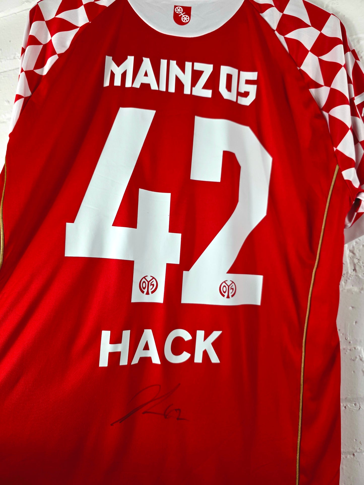 Kappa Mainz 05 2021/22 'Hack 42' Signed Home Shirt XL