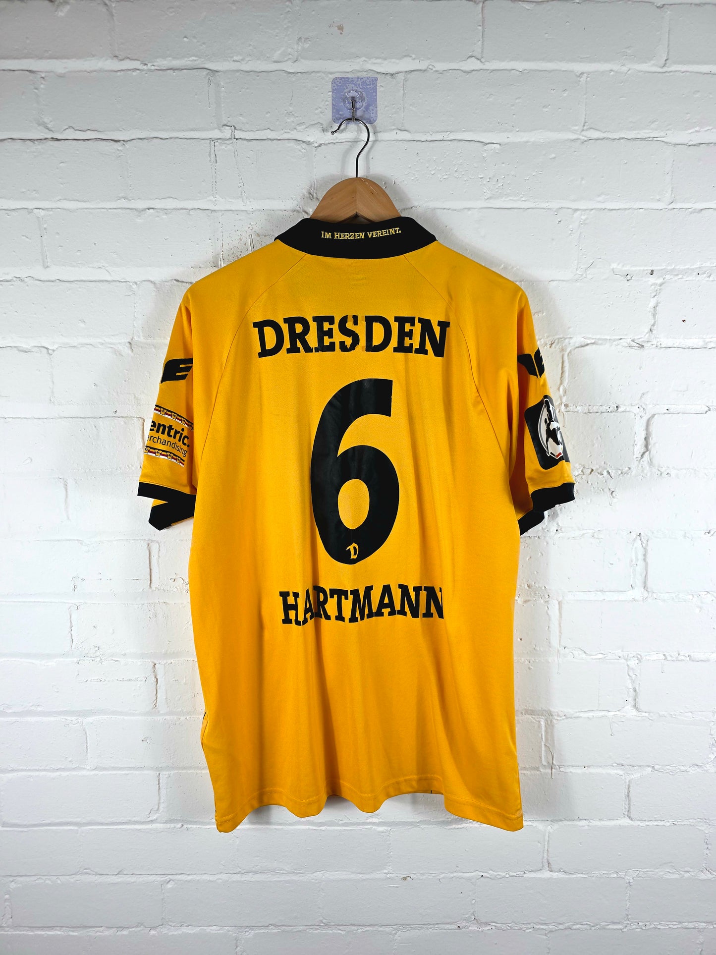 Erima Dynamo Dresden 2015/16 'Hartmann 6' Ltd Edition Home Shirt XL