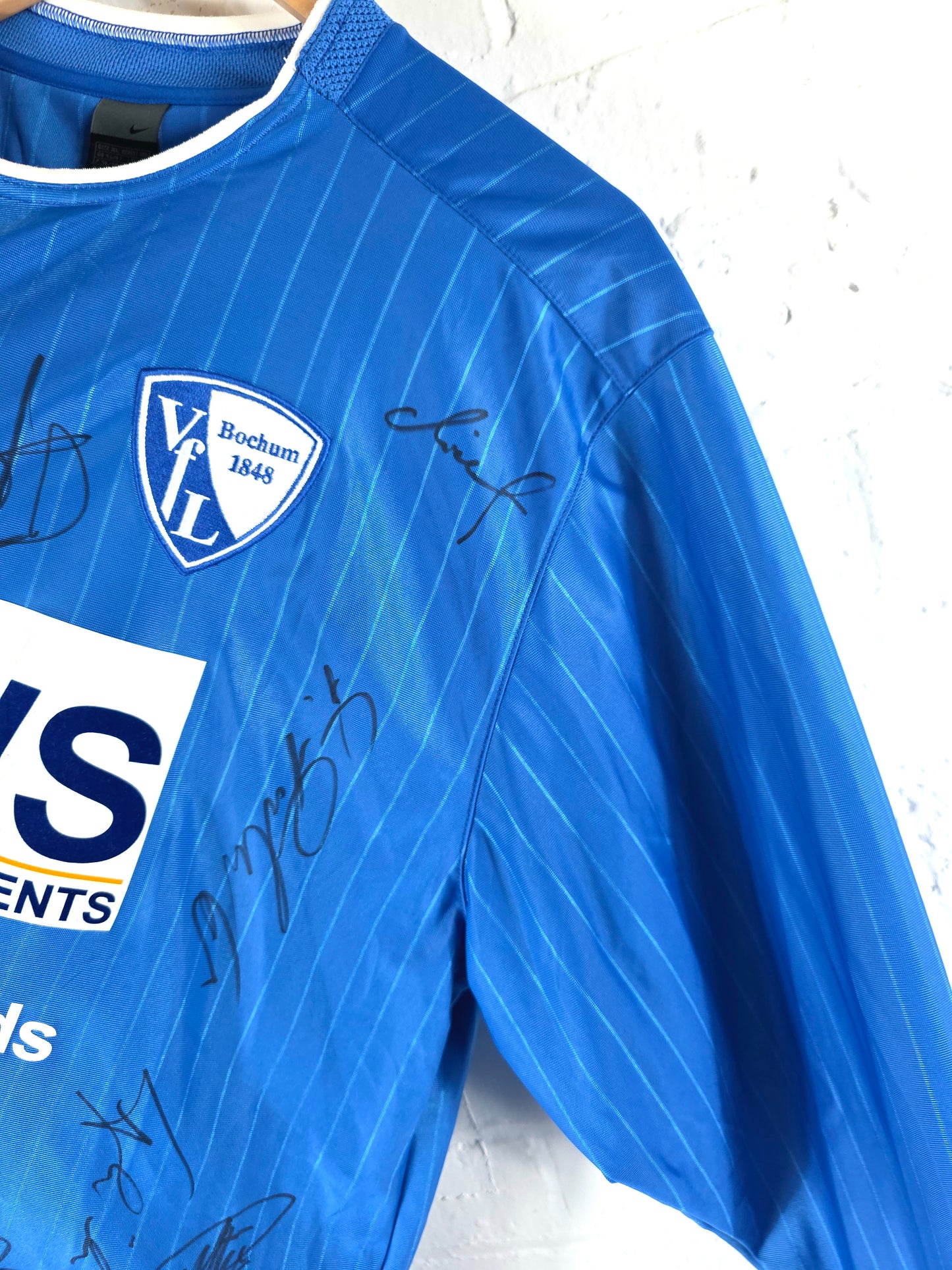 Nike Bochum 2002/03 Long Sleeve Squad Signed Home Shirt XL