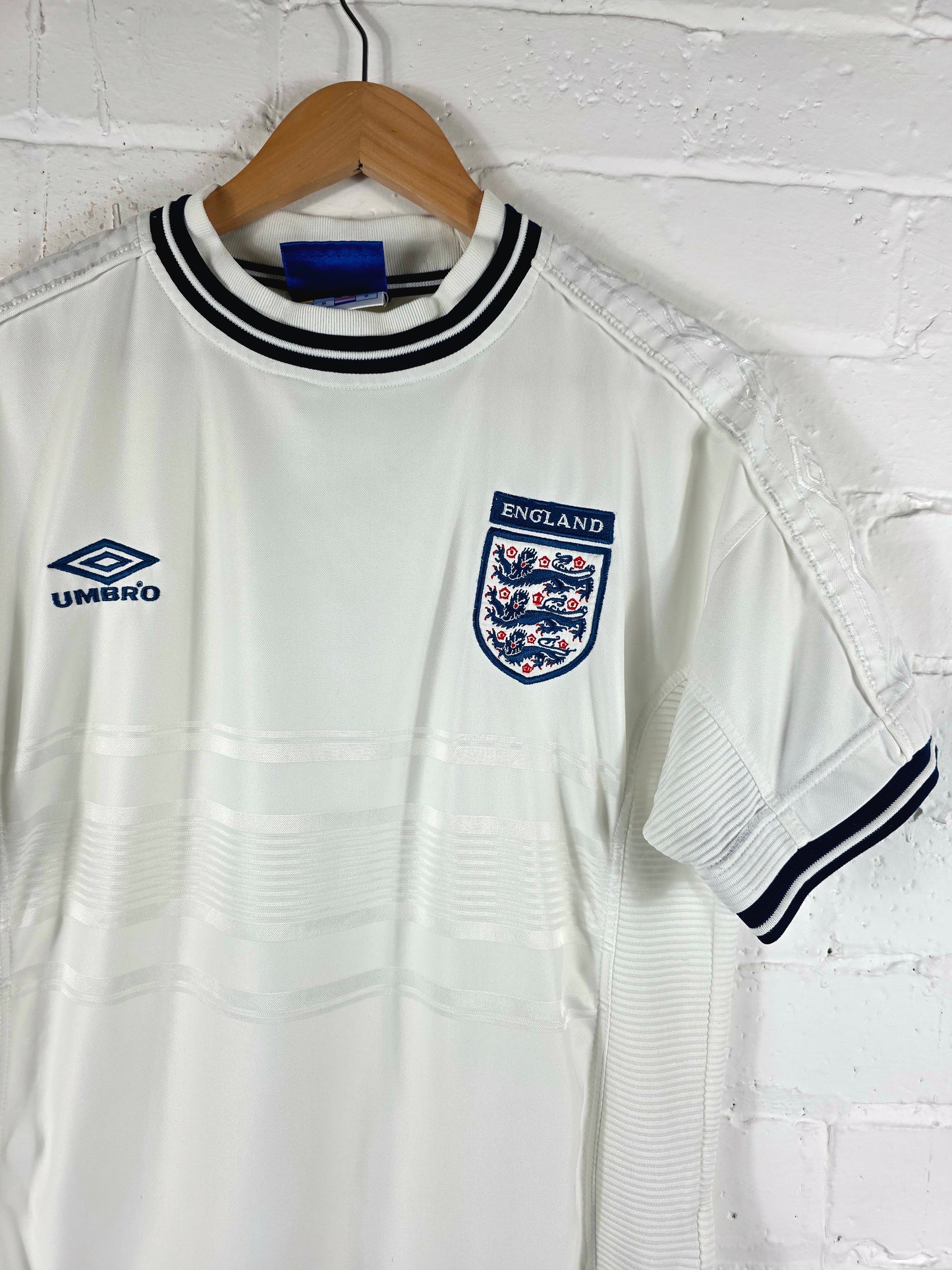 Umbro England 1999/01 Home Shirt Medium