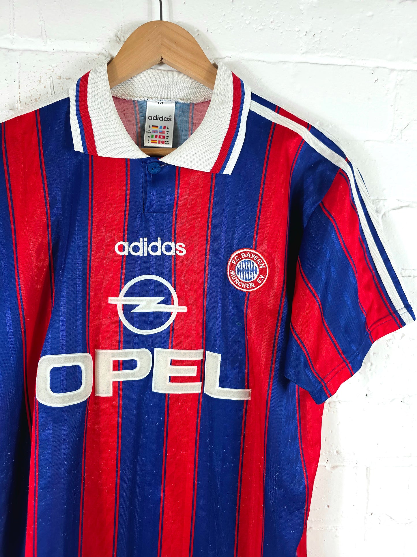 Adidas Bayern Munich 1995/97 Home Shirt Medium