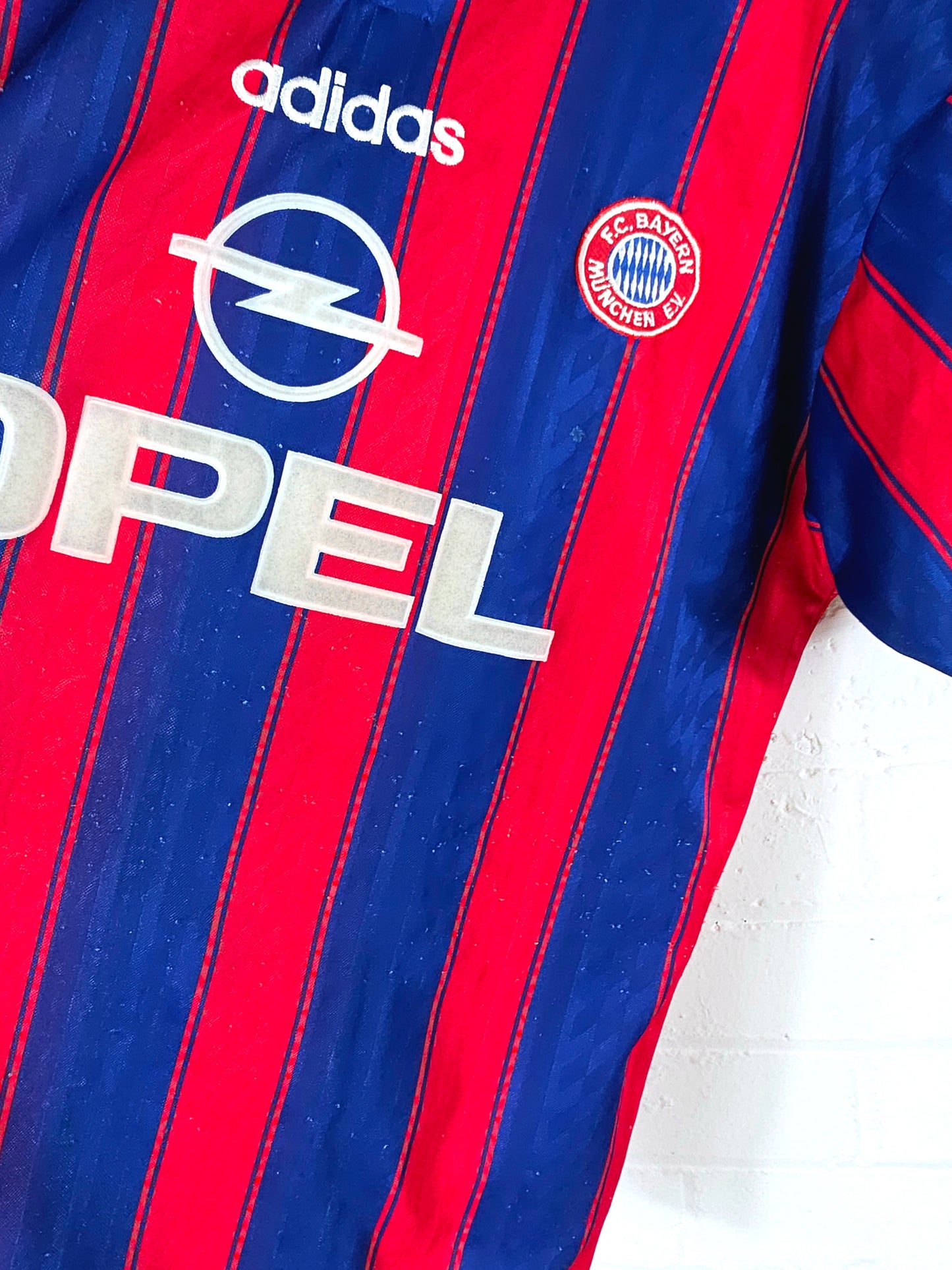 Adidas Bayern Munich 1995/97 Home Shirt Medium