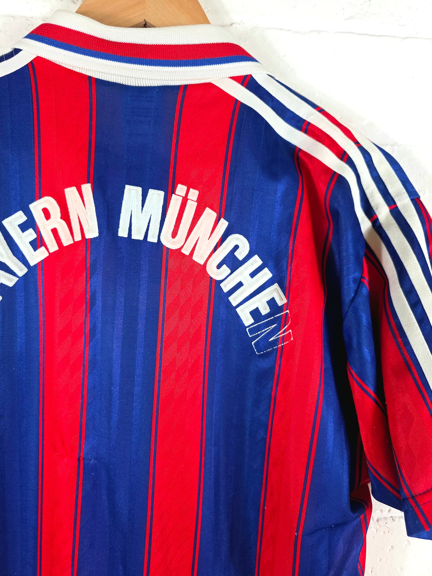 Adidas Bayern Munich 1995/97 Home Shirt Medium