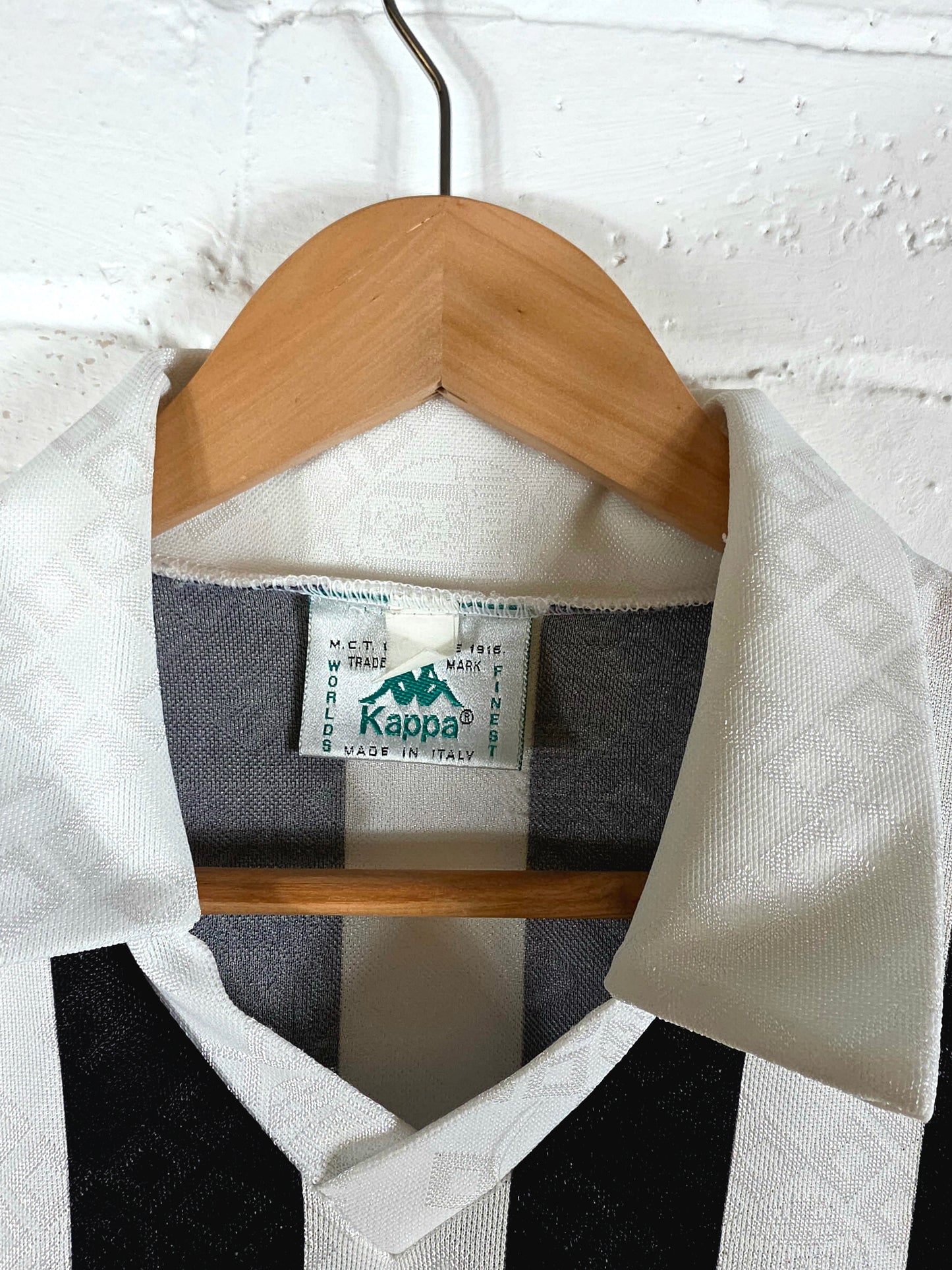 Kappa Juventus 1992/94 '10 (Baggio)' Home Shirt Medium