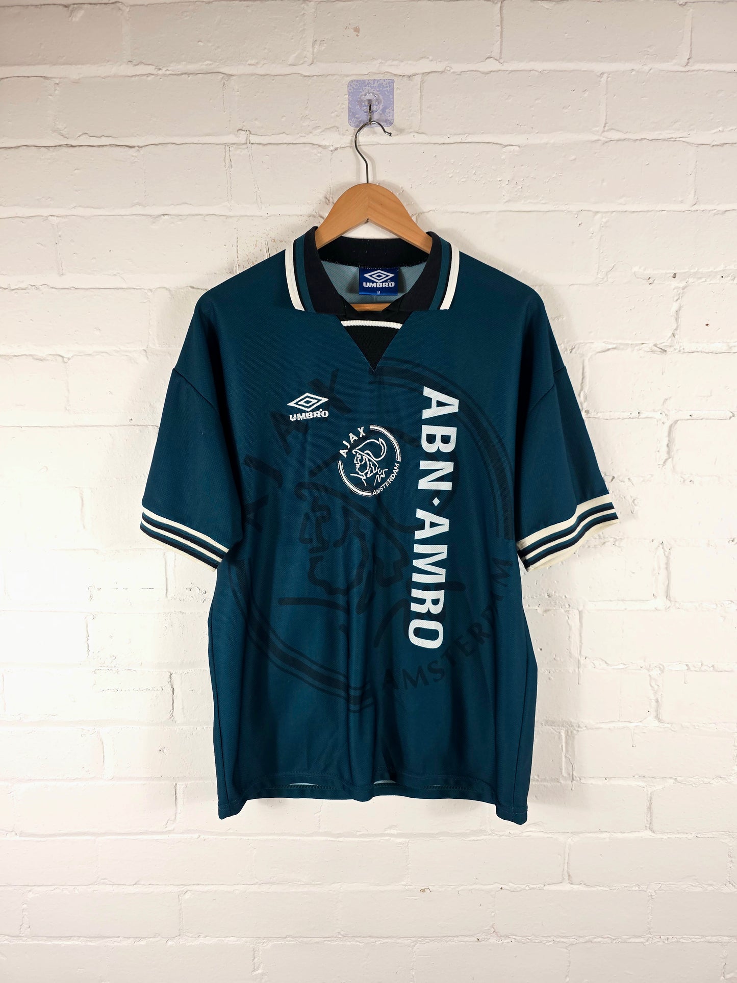 Umbro Ajax 1995/96 Away Shirt Medium