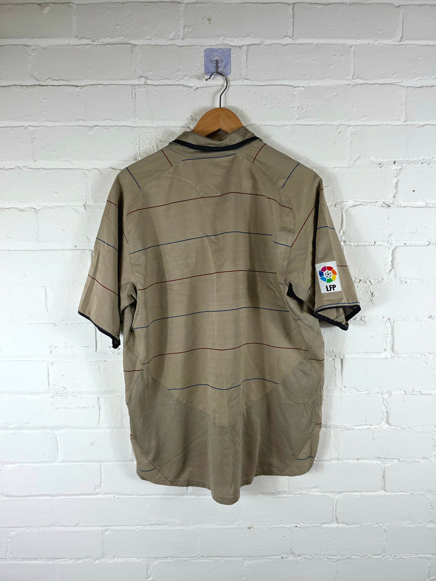 Nike Barcelona 2003/05 Away Shirt Large