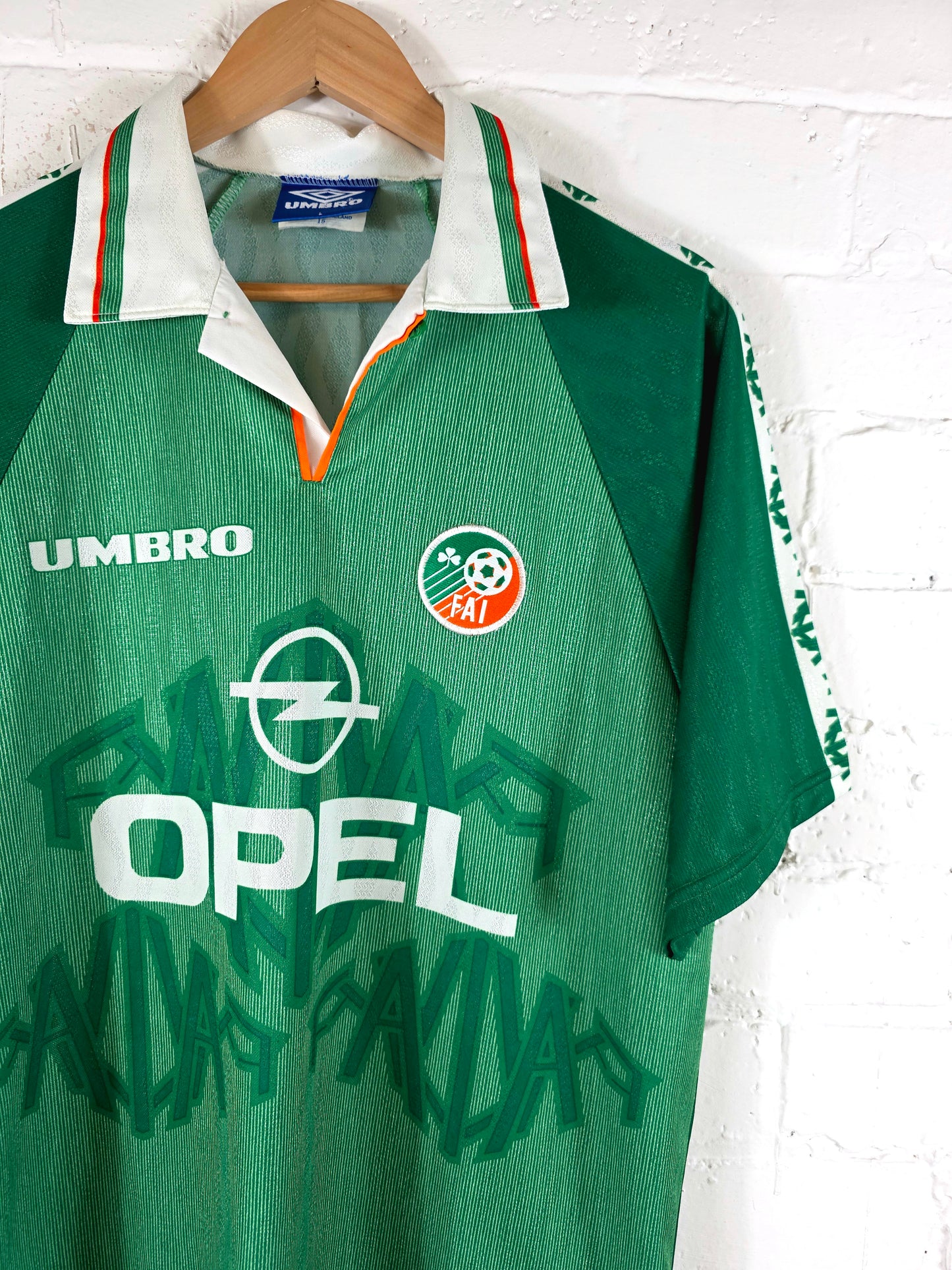 Umbro Republic of Ireland 1996/98 Home Shirt Large