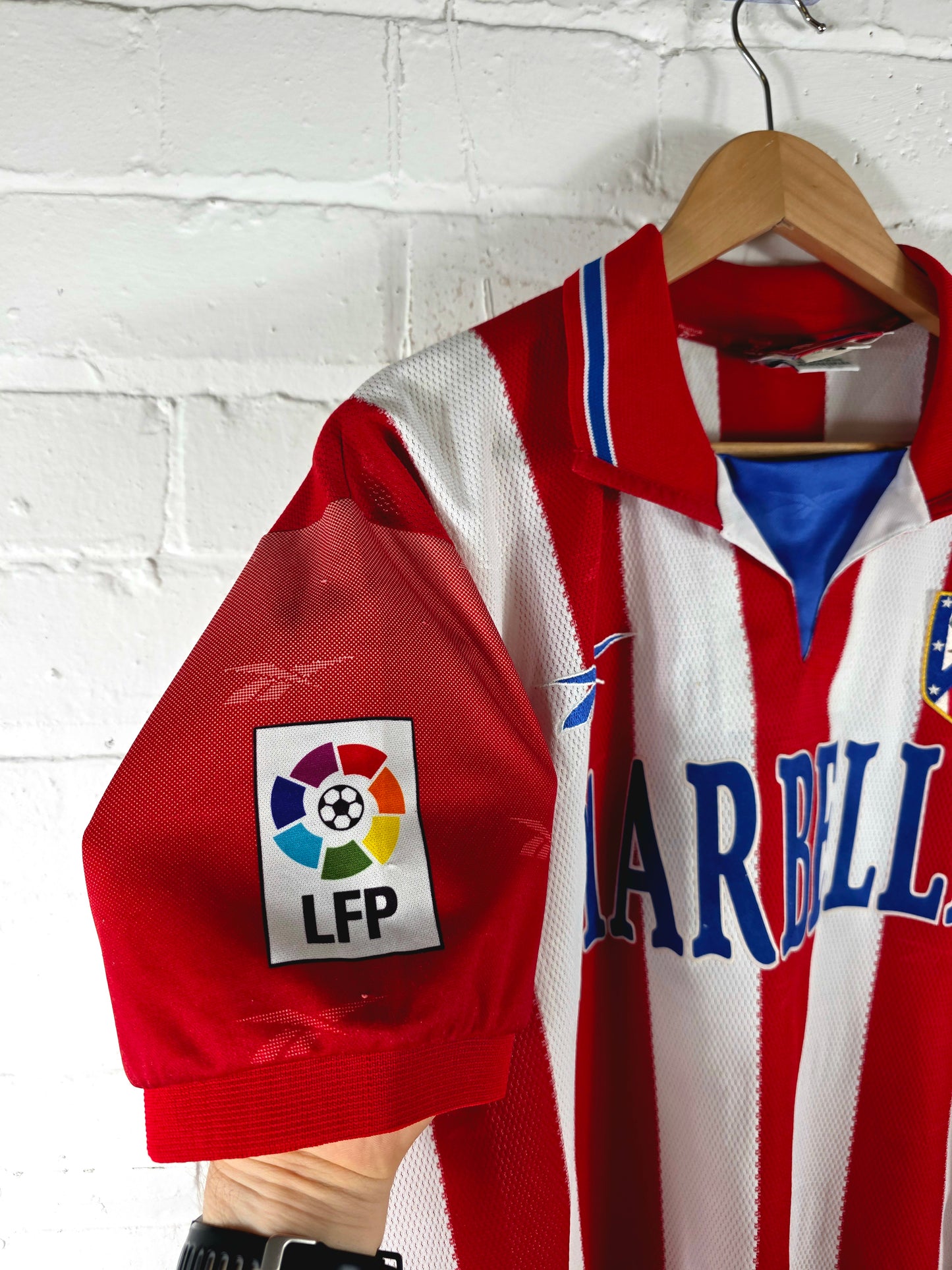 Reebok Atletico Madrid 1998/99 'Kiko 19' Home Shirt Medium