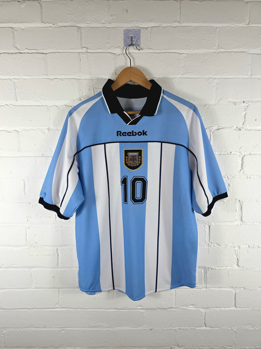 Reebok Argentina 2000/01 'Maradona 10' Home Shirt Medium