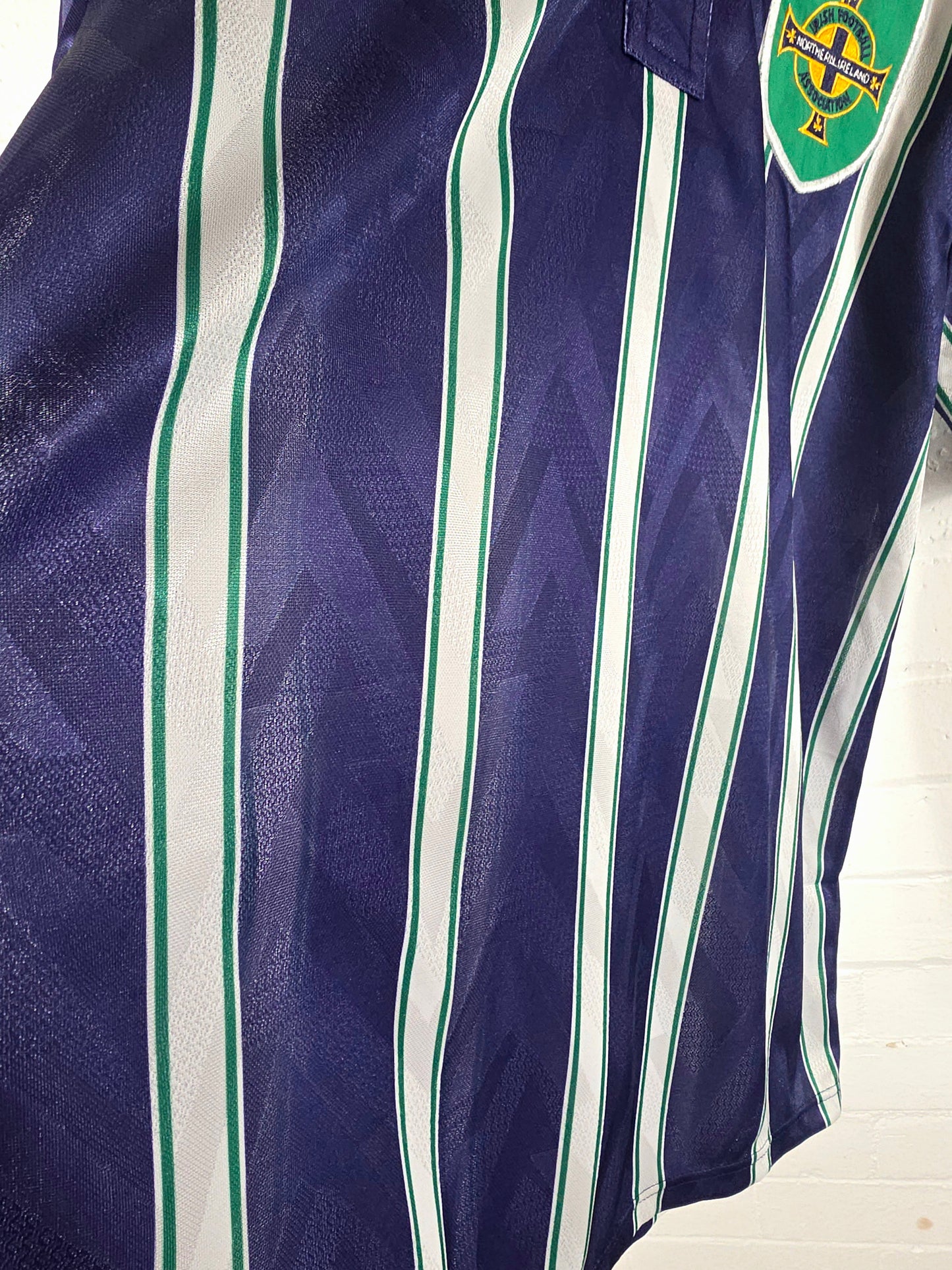 Umbro Northern Ireland 1992/94 Away Shirt Large