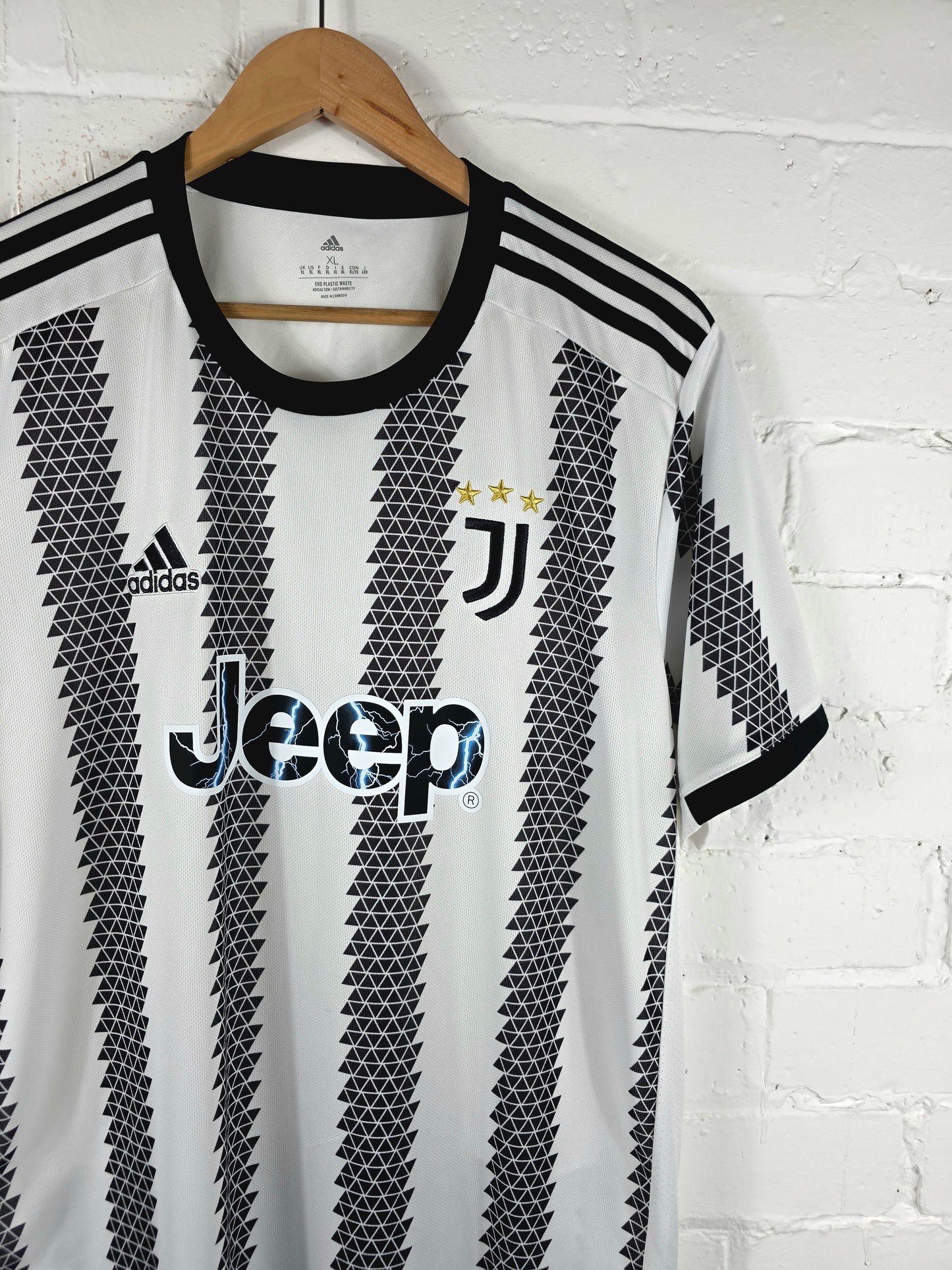 Adidas Juventus 2022/23 Home Shirt XL