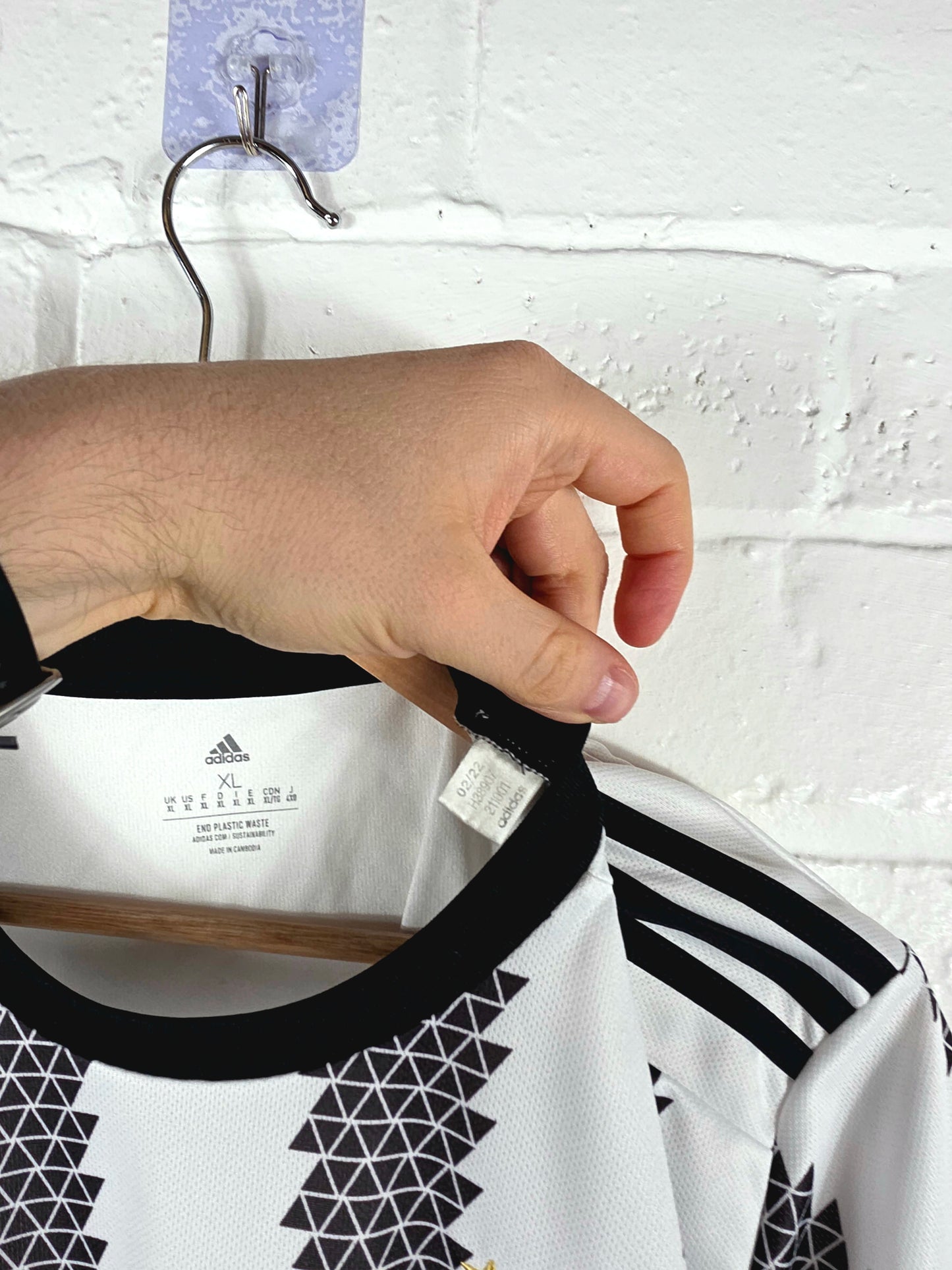 Adidas Juventus 2022/23 Home Shirt XL