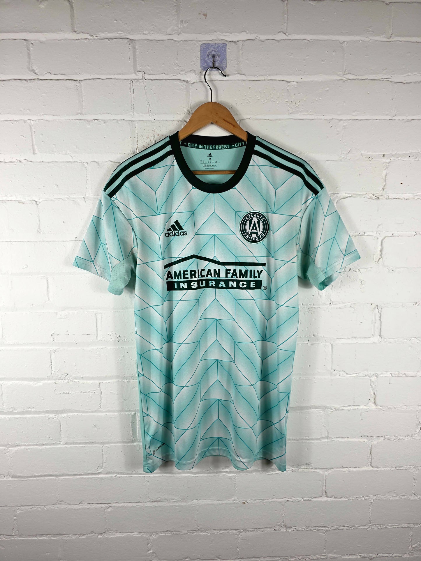 Adidas Atlanta United 2022/23 Away Shirt Medium