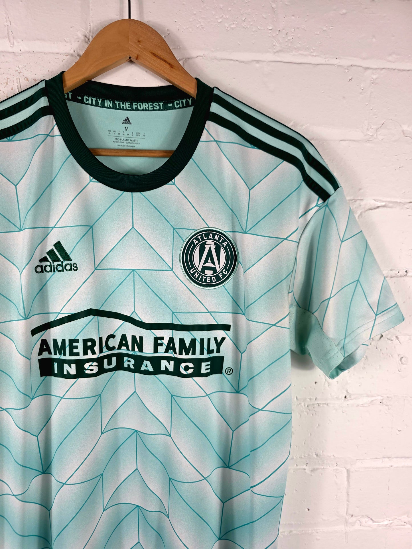 Adidas Atlanta United 2022/23 Away Shirt Medium