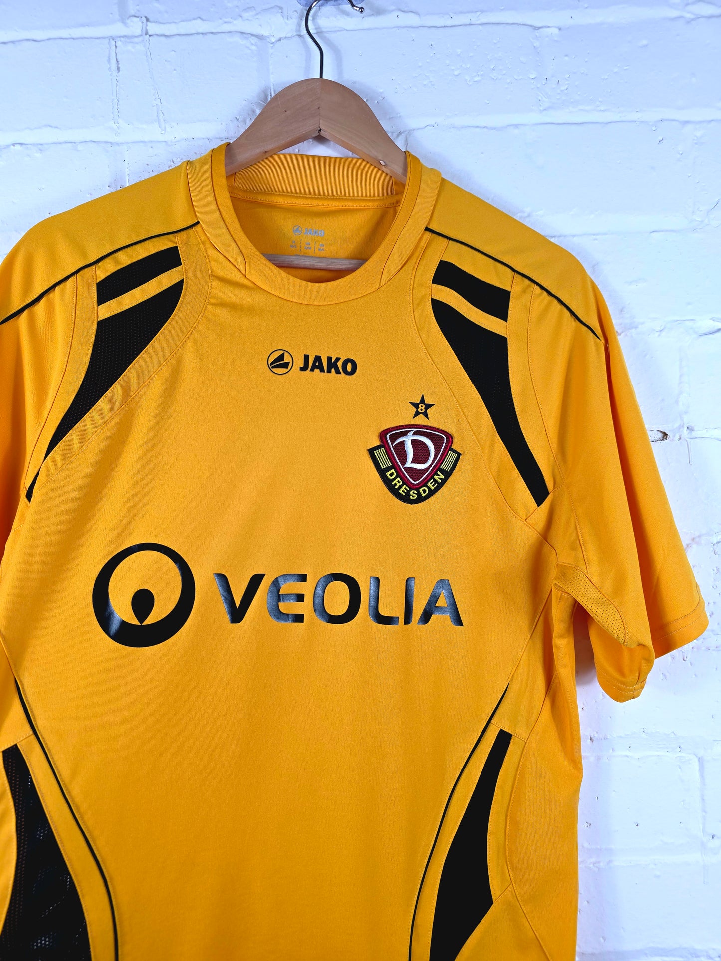 Jako Dynamo Dresden 2009/10 Home Shirt Large