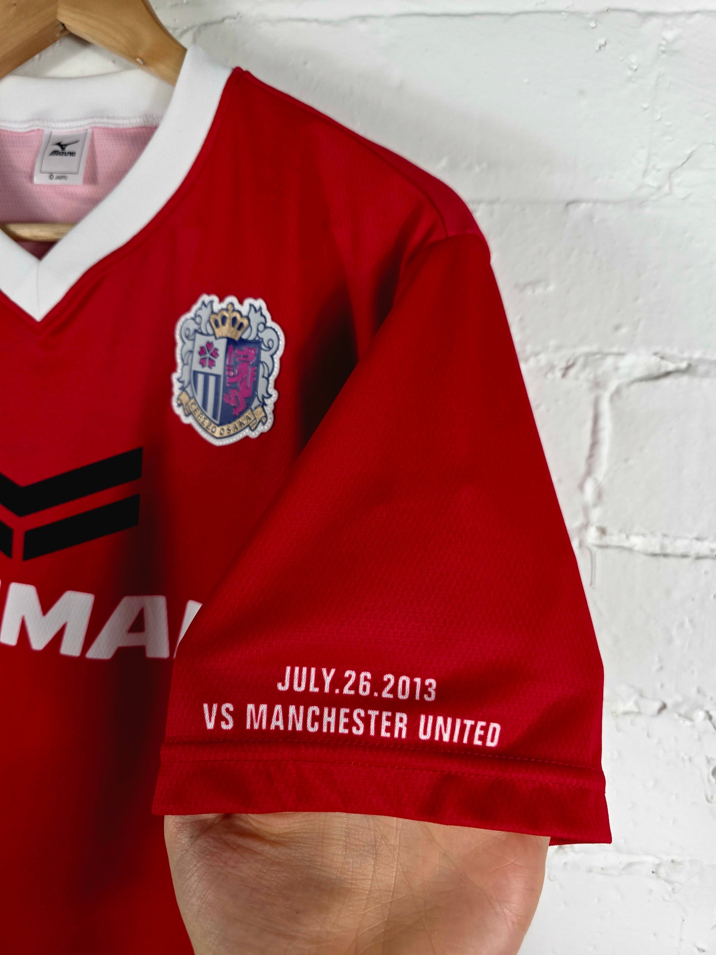 Mizuno Cerezo Osaka 2013 Commemorative Home Shirt Large
