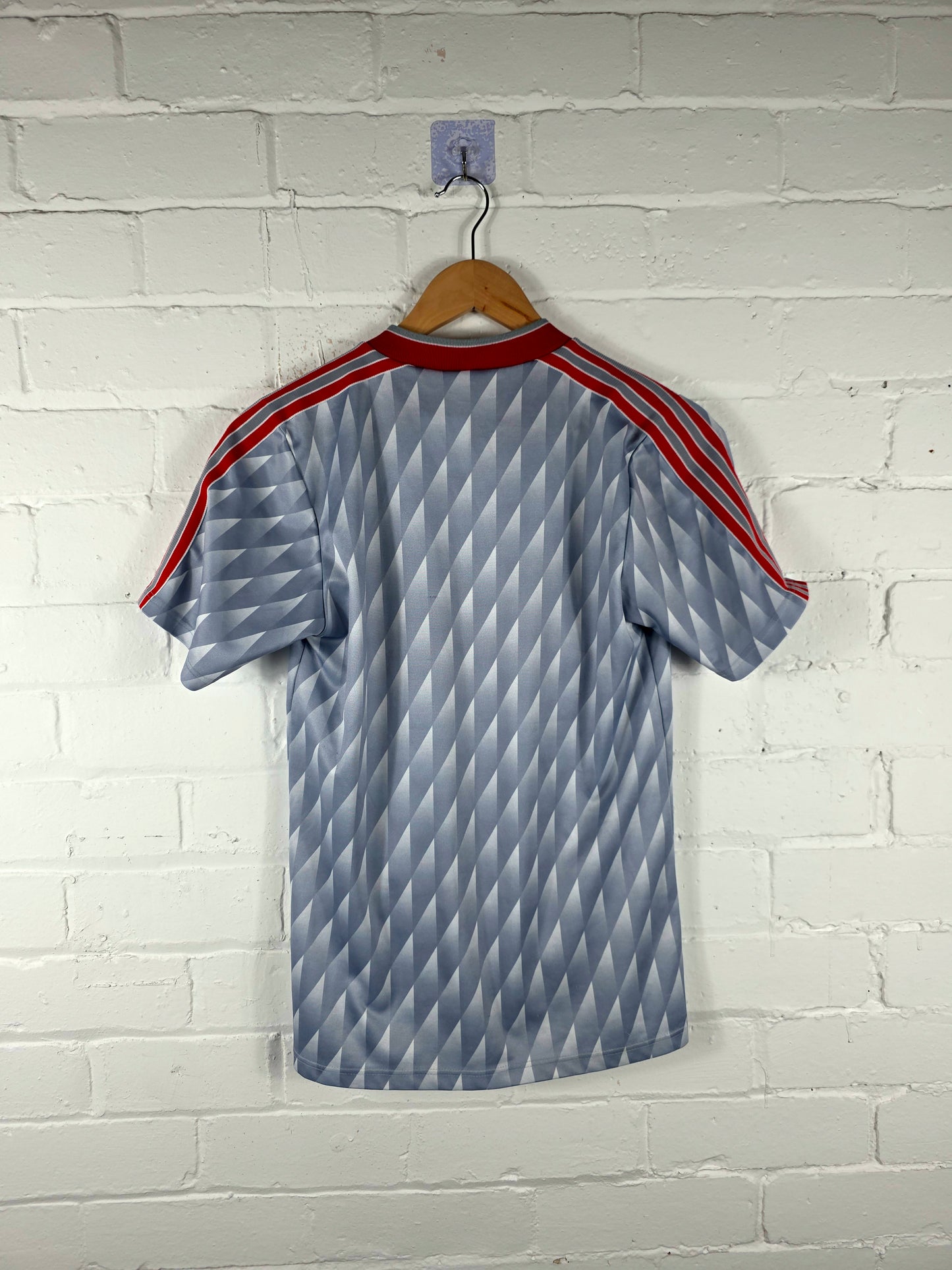 Adidas Liverpool 1989/91 Away Shirt Youth XL