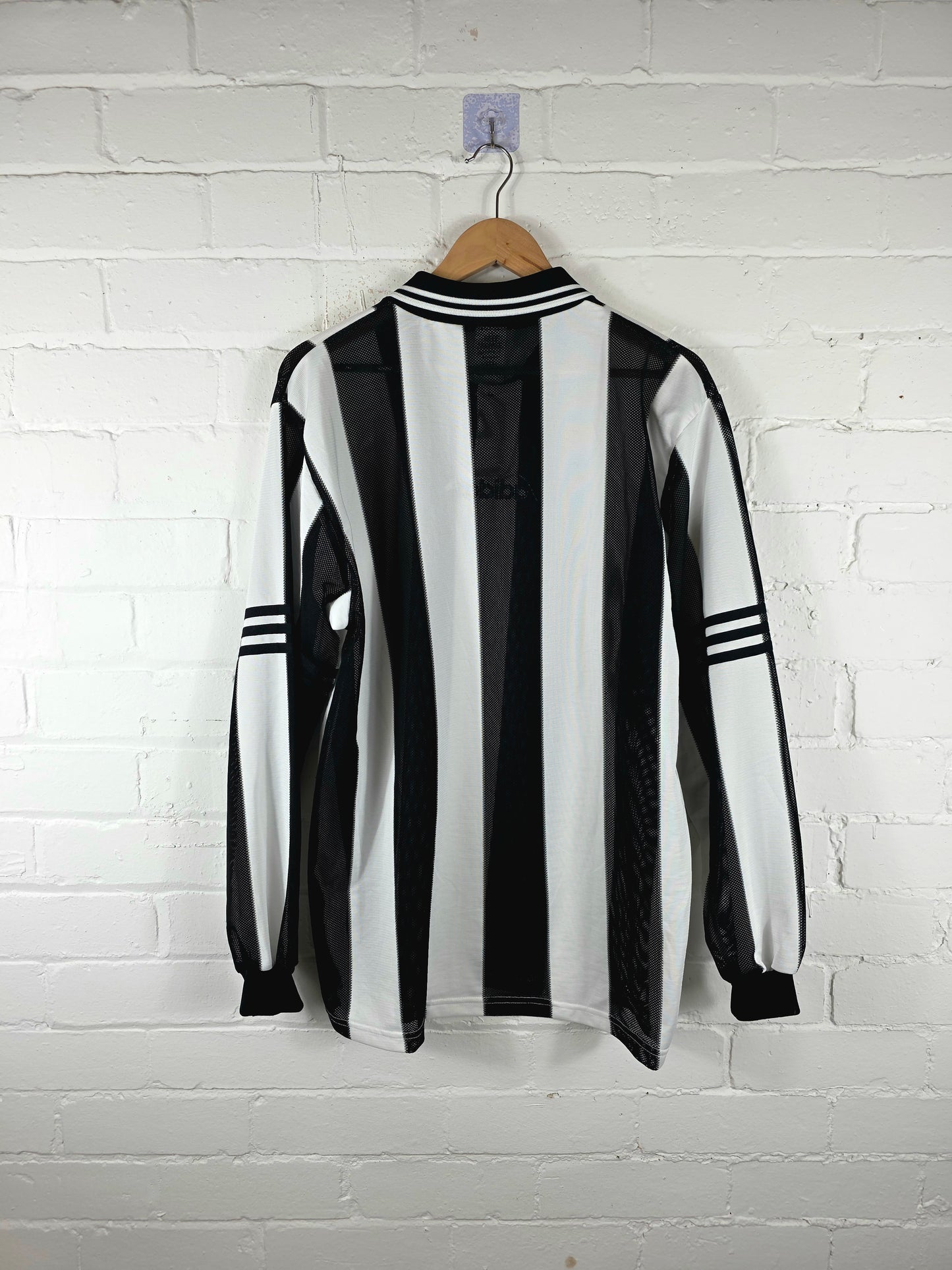 Adidas 1990s Long Sleeve Vintage Template Football Shirt Large