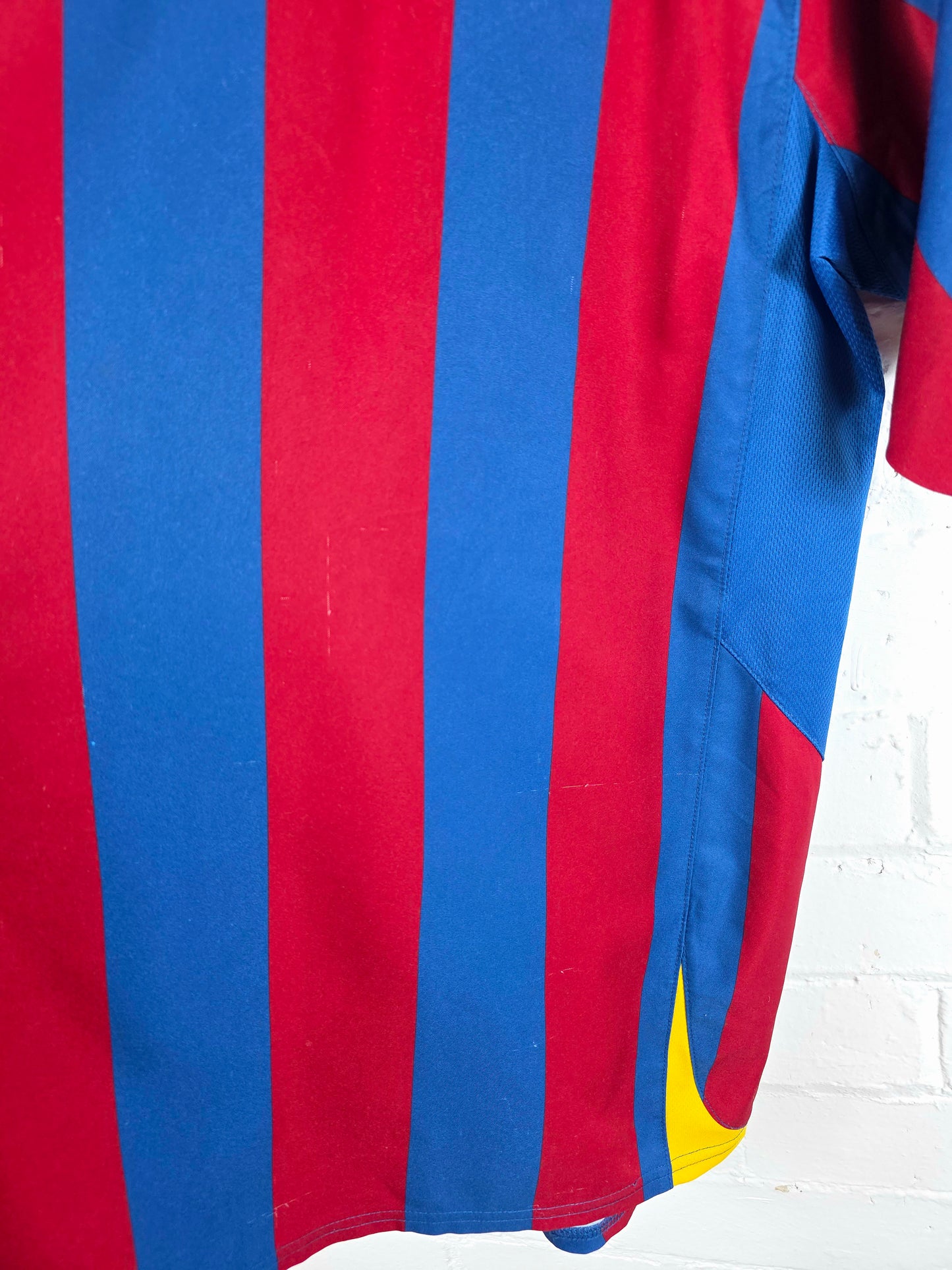 Nike Barcelona 2005/06 Home Shirt Large