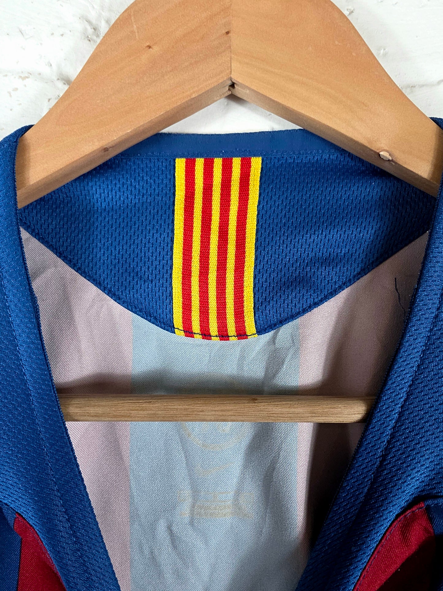 Nike Barcelona 2005/06 Home Shirt Large