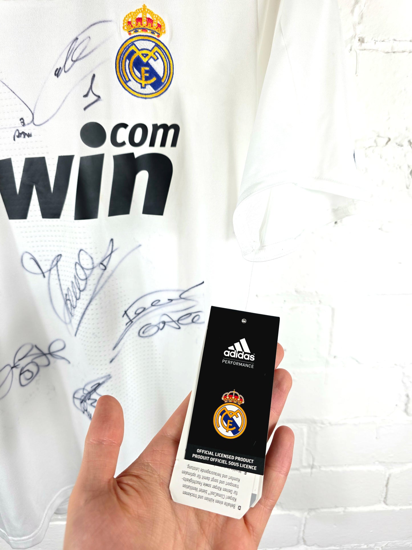 Adidas Real Madrid 2008/09 'Robinho 10' Deadstock Signed Home Shirt Medium