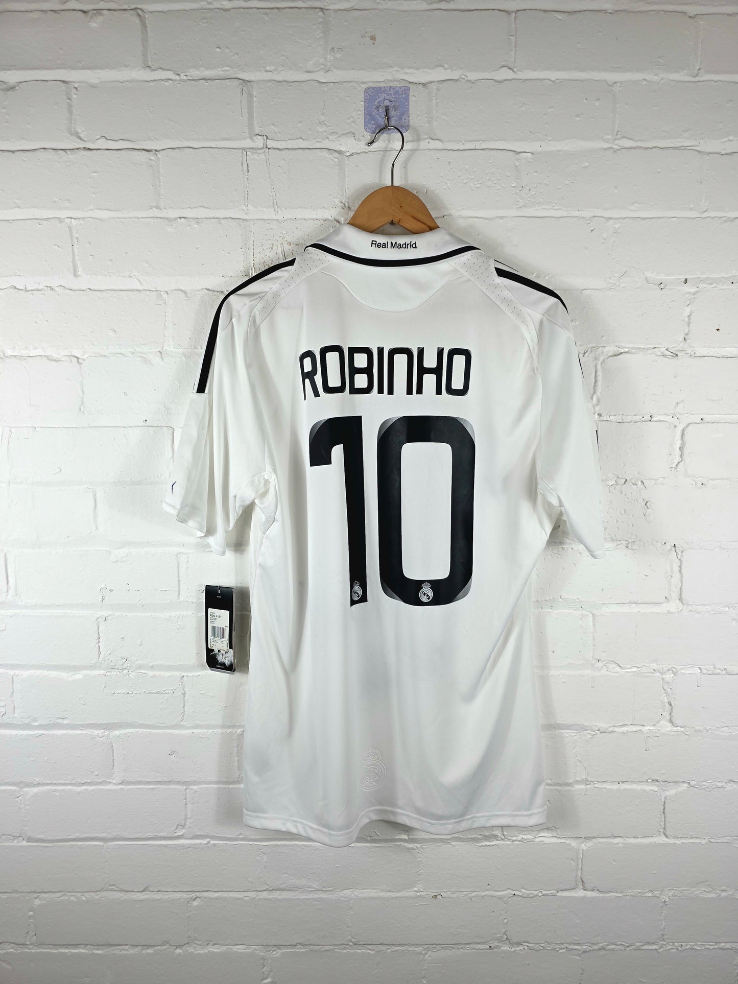 Adidas Real Madrid 2008/09 'Robinho 10' Deadstock Signed Home Shirt Medium