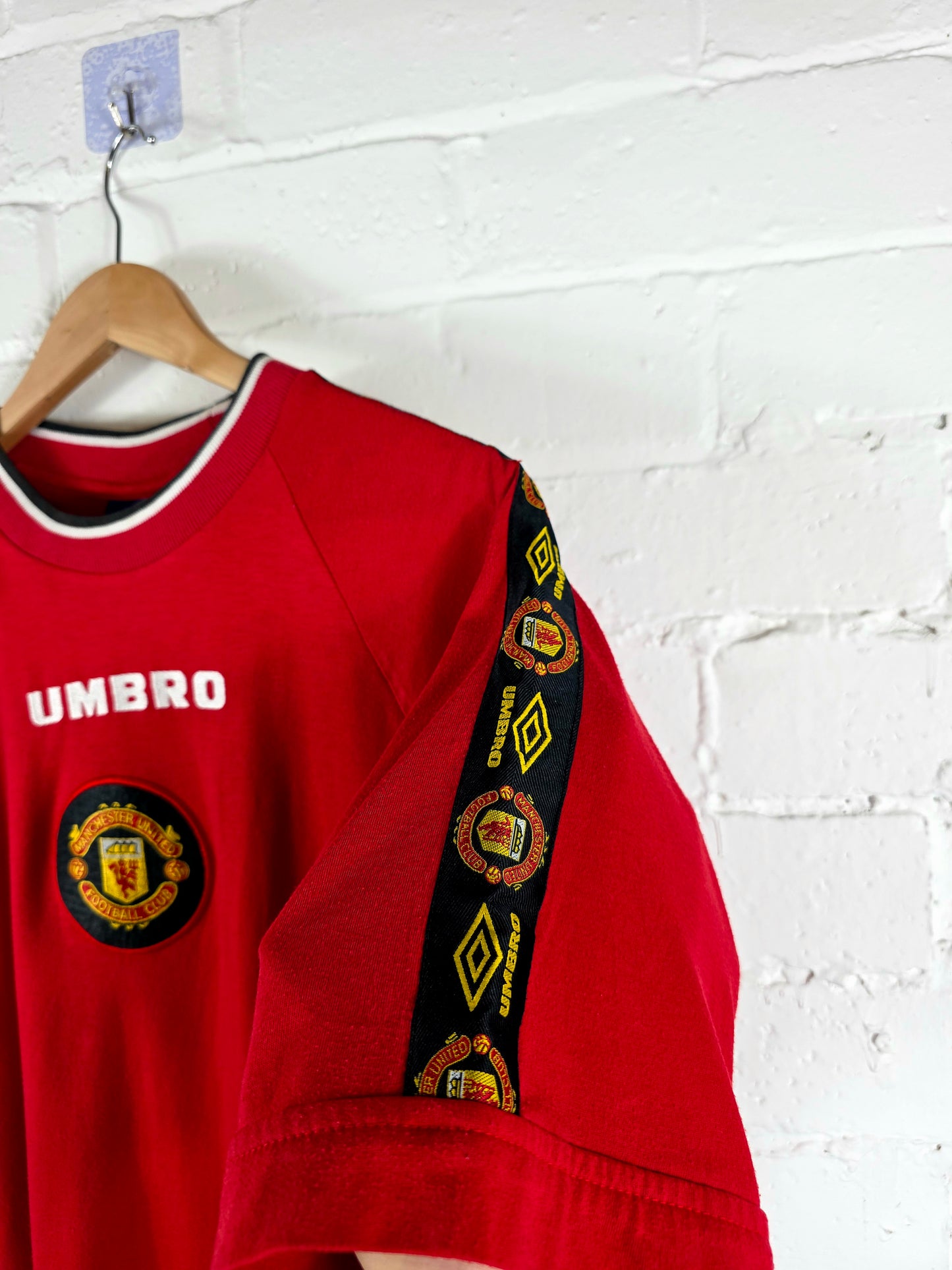 Umbro Manchester United 1996/97 Cotton Training Football Shirt Medium
